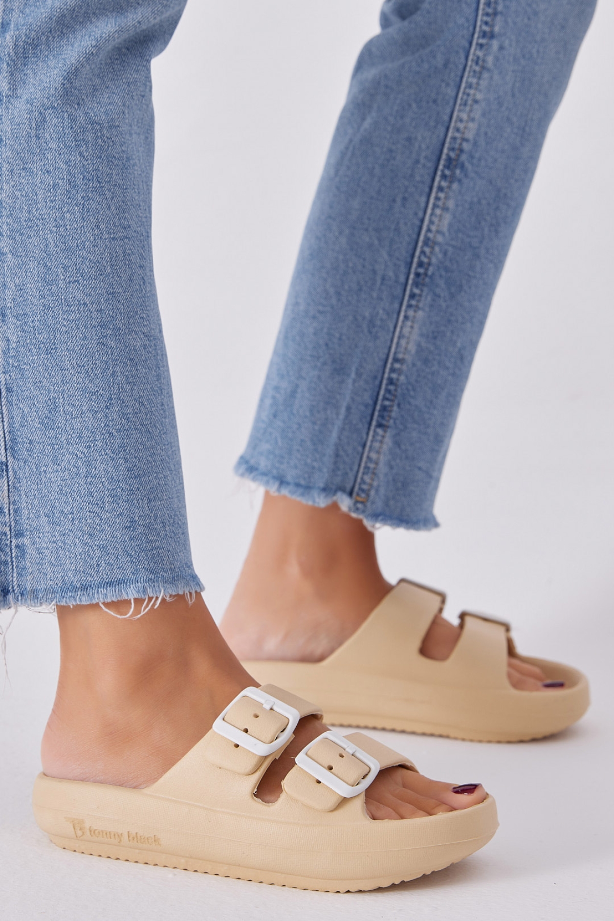 Kadın Krem Rahat Kalıp Tokalı Yüksek Taban Eva Terlik - Görsel 3