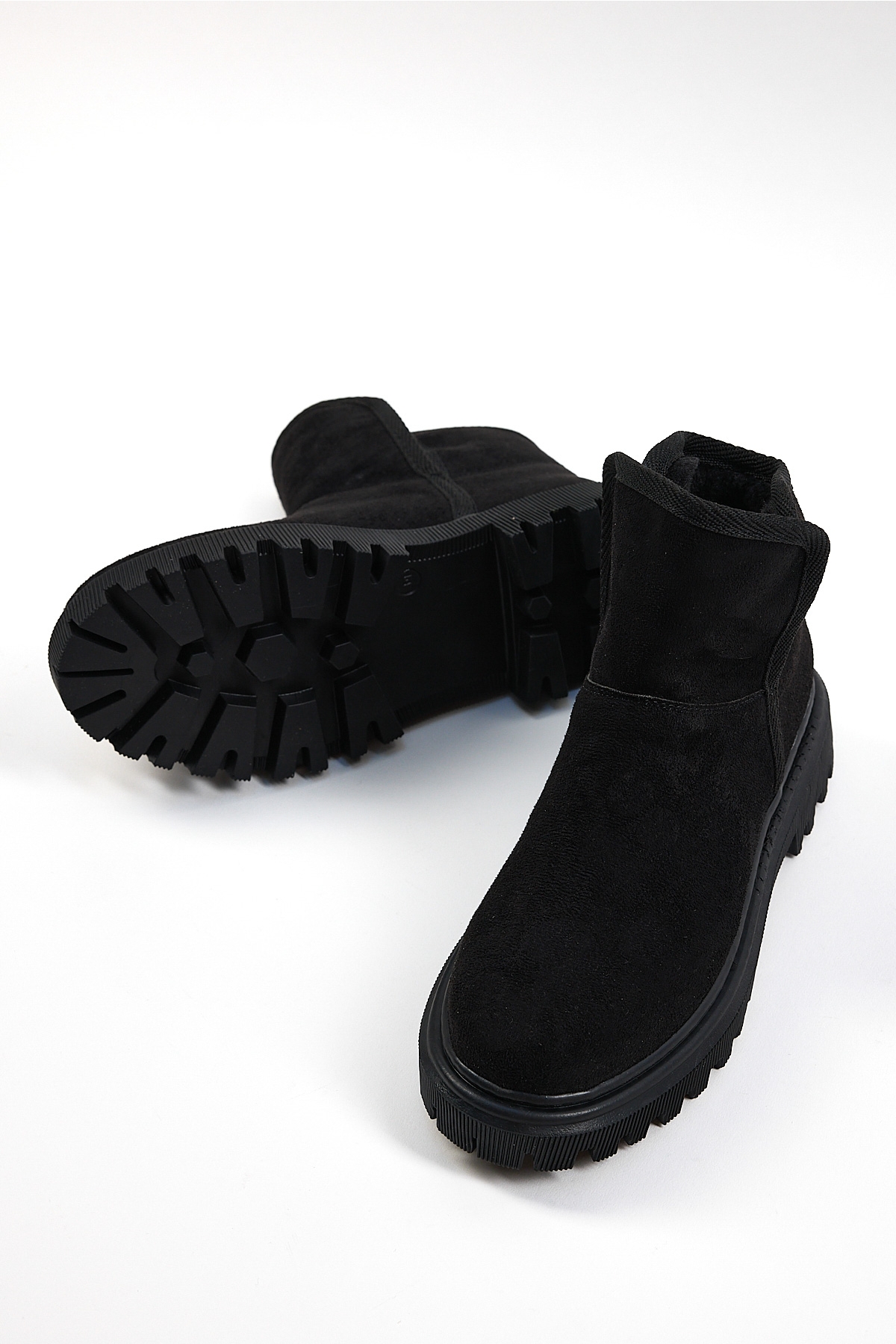 Kadın Siyah Süet Rahat Kalıp Kalın Taban İçi Kürklü Bot - Görsel 3
