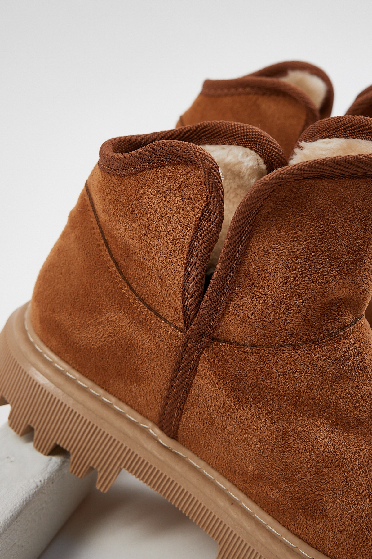 Kadın Taba Süet Rahat Kalıp Kalın Taban İçi Kürklü Bot - Görsel 5