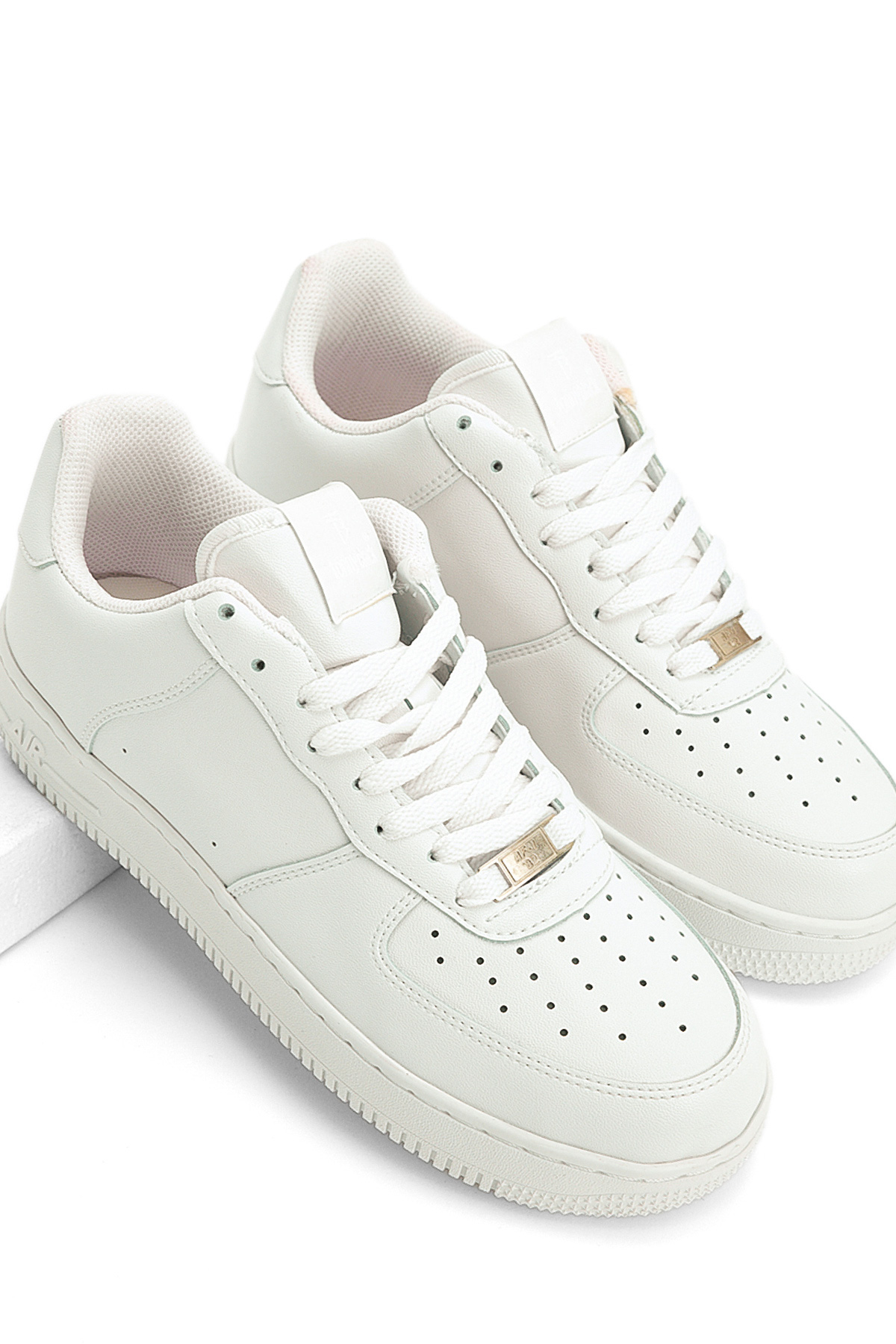 Unisex Beyaz Rahat Kalıp Unisex Sneaker - Görsel 2