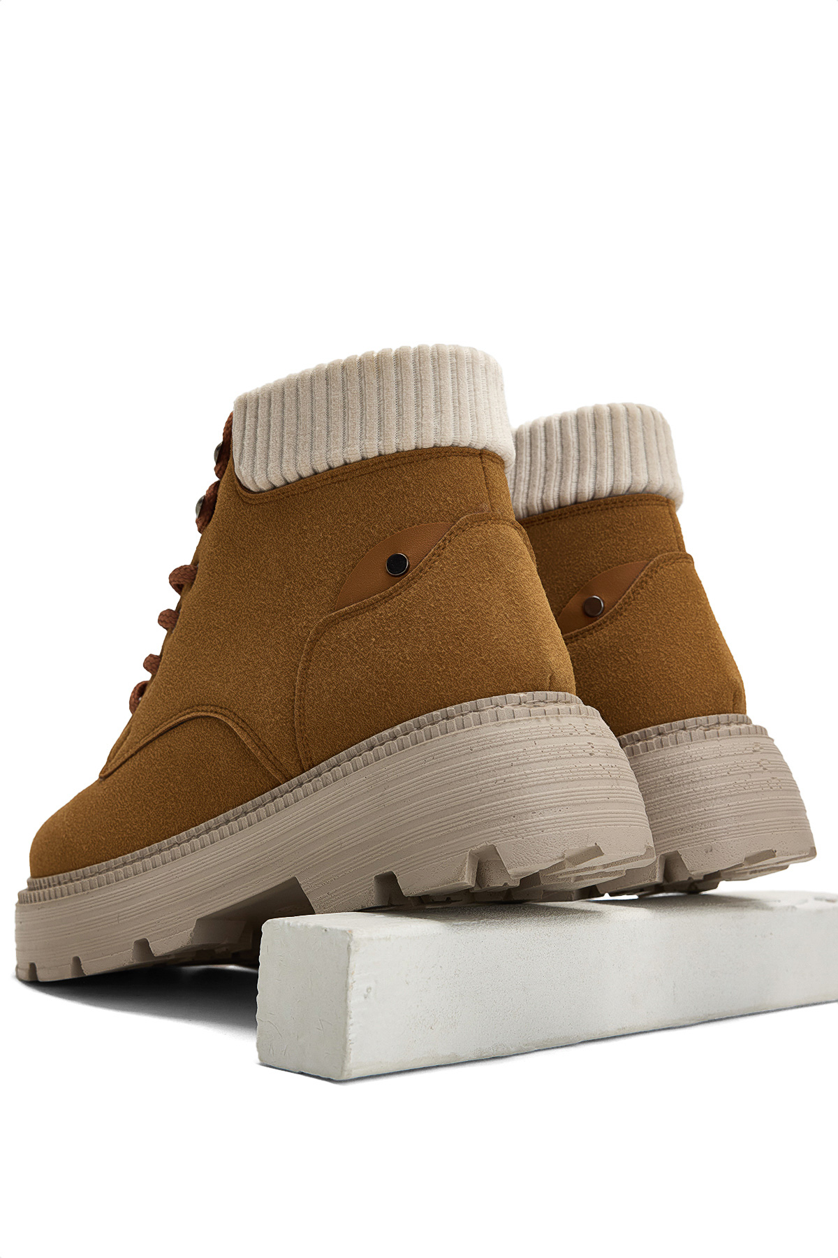 Kadın Taba Süet Kalın Poli Taban Bileği Lastikli Bağcıklı Bot - Görsel 6