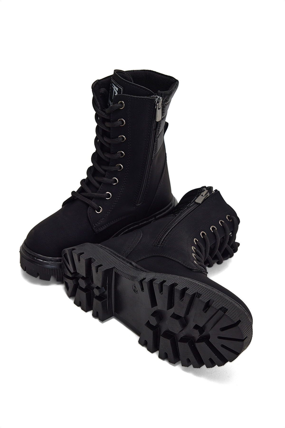 Kız Çocuk Siyah Termo Taban Yanı Kapitone Desenli Bağcıklı ve Fermuarlı Bot - Görsel 5