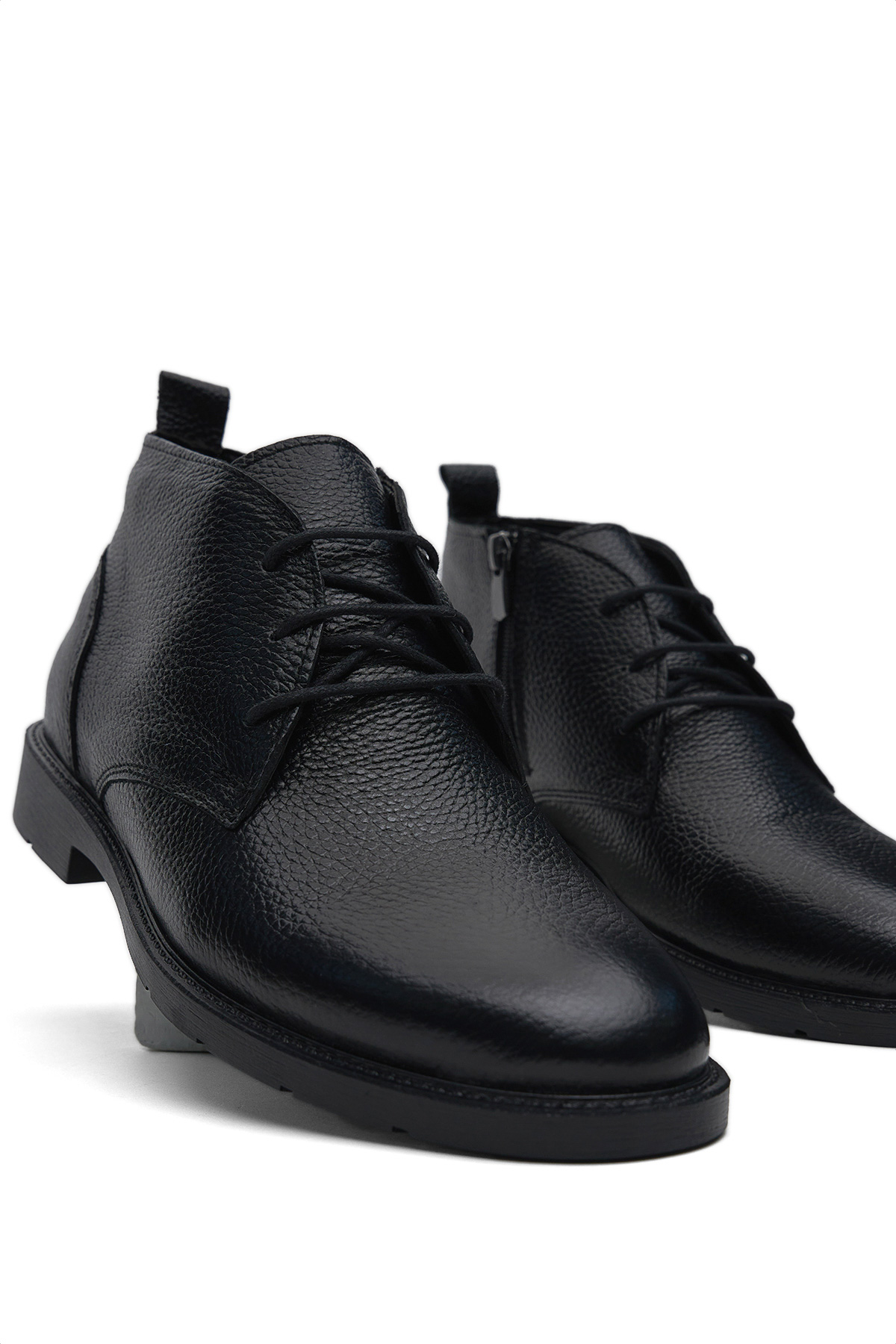 Erkek Siyah Rahat Kalıp Hakiki Deri Bağcıklı ve Fermuarlı Bot - Görsel 3