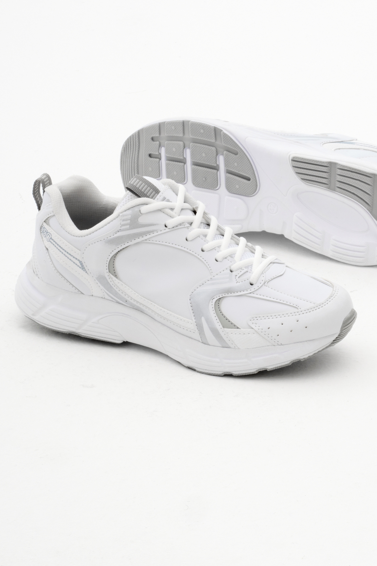 Tonny Black Unisex Beyaz Gümüş Cilt Rahat Kalıp Faylon Taban Bağcıklı Spor Ayakkabı - Görsel 5