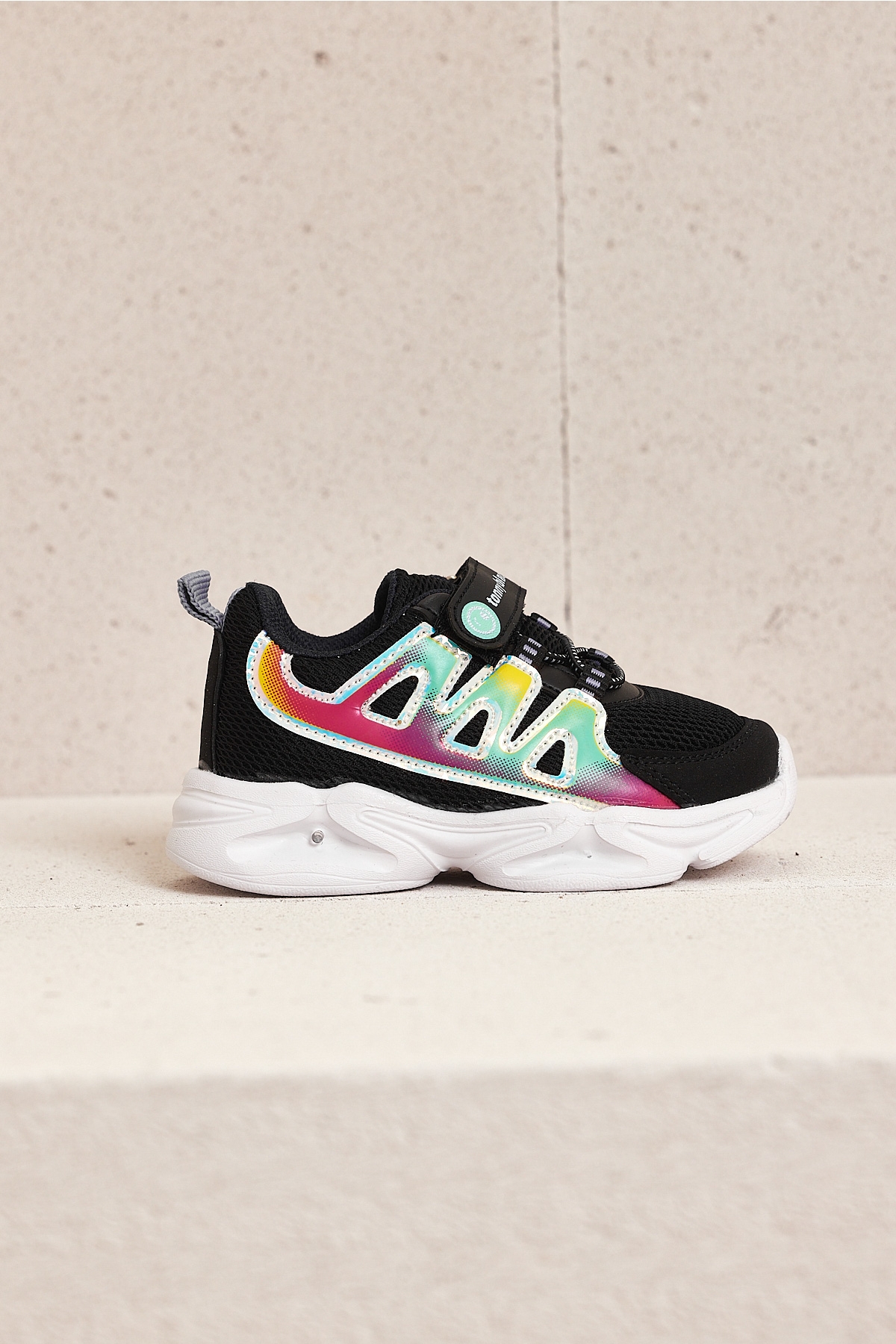 Çocuk Unisex Siyah Lila Rahat Kalıp Işıklı Cırtlı Ayakkabı - Görsel 5