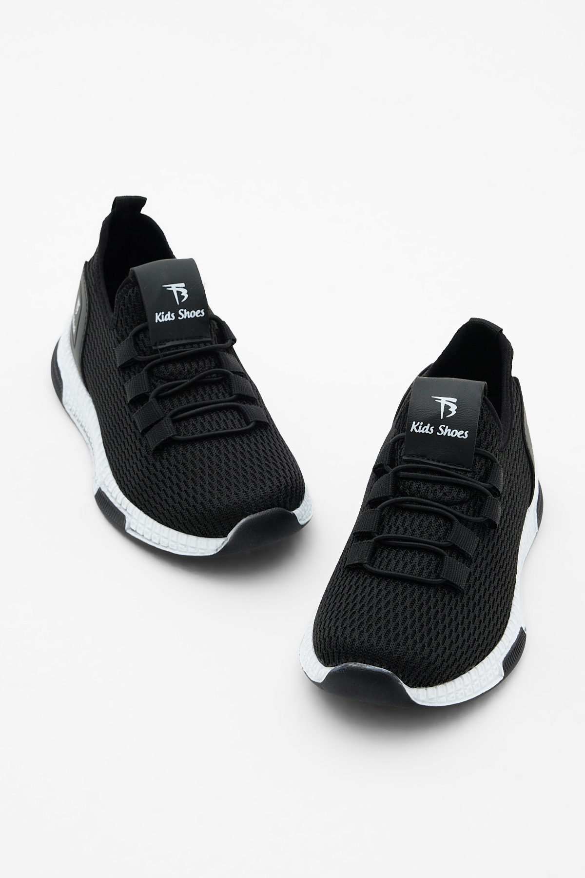 Çocuk Unisex Siyah Beyaz Rahat Kalıp Lastik Bağcıklı Spor Ayakkabı - Görsel 3