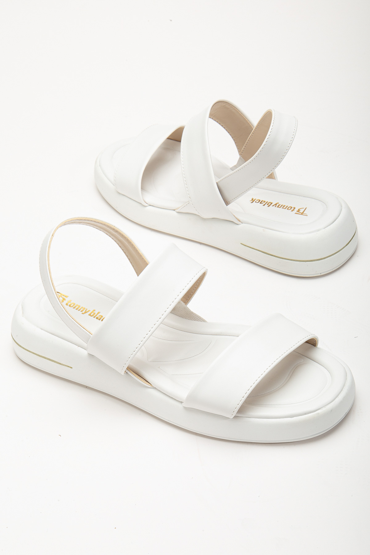 Kadın Beyaz Cilt Rahat Kalıp Poli Taban Çift Bantlı Sandalet - Görsel 3