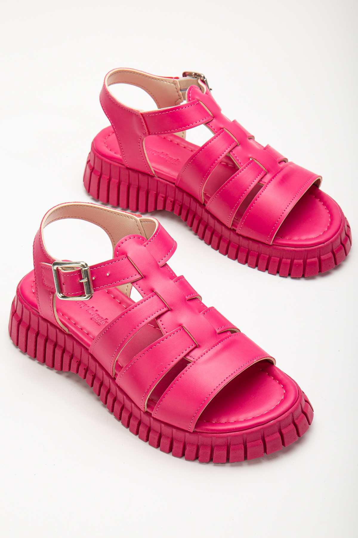 Kadın Fuşya Kalın Poli Taban Bilekten Bağlamalı Üç Bantlı Sandalet - Görsel 5