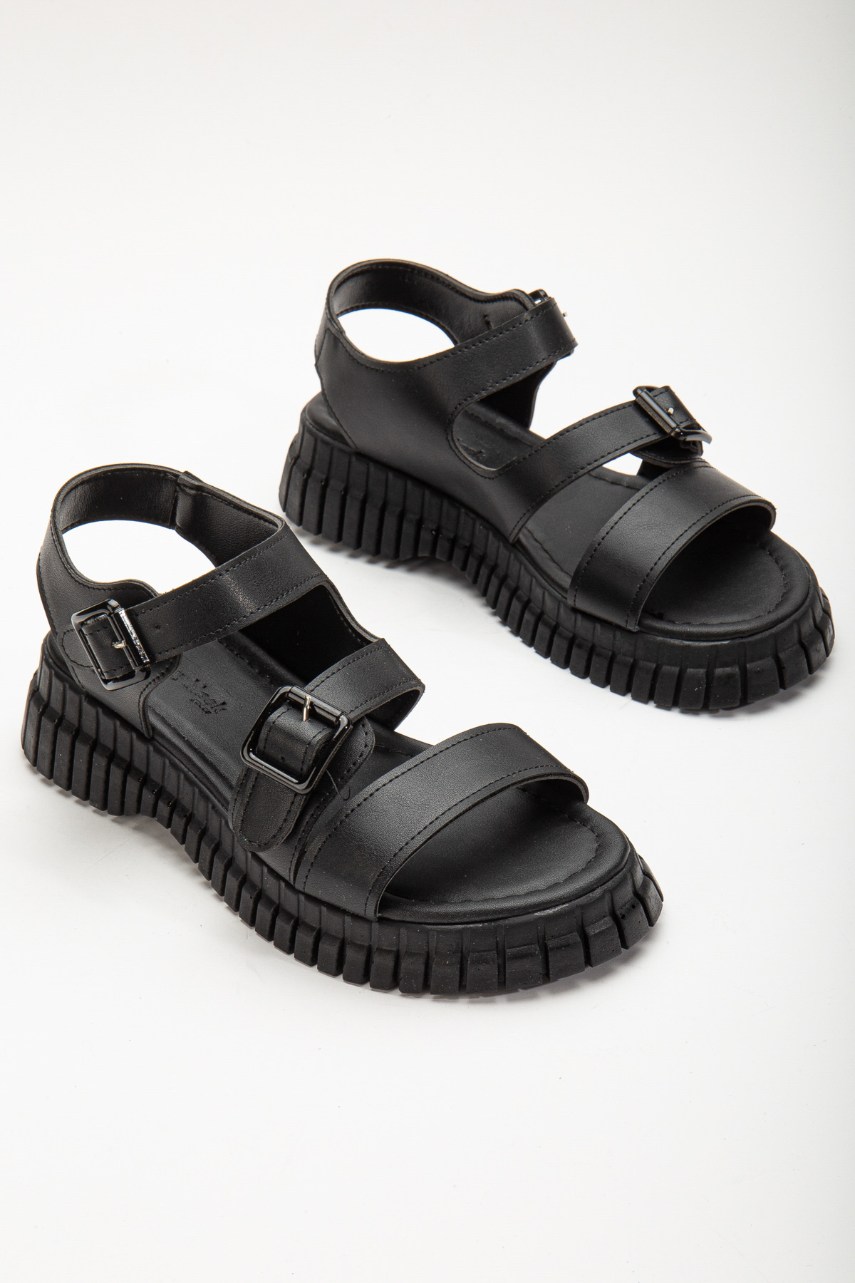 Kadın Siyah Kalın Poli Taban Çift Tokalı Tek Bantlı Sandalet - Görsel 3