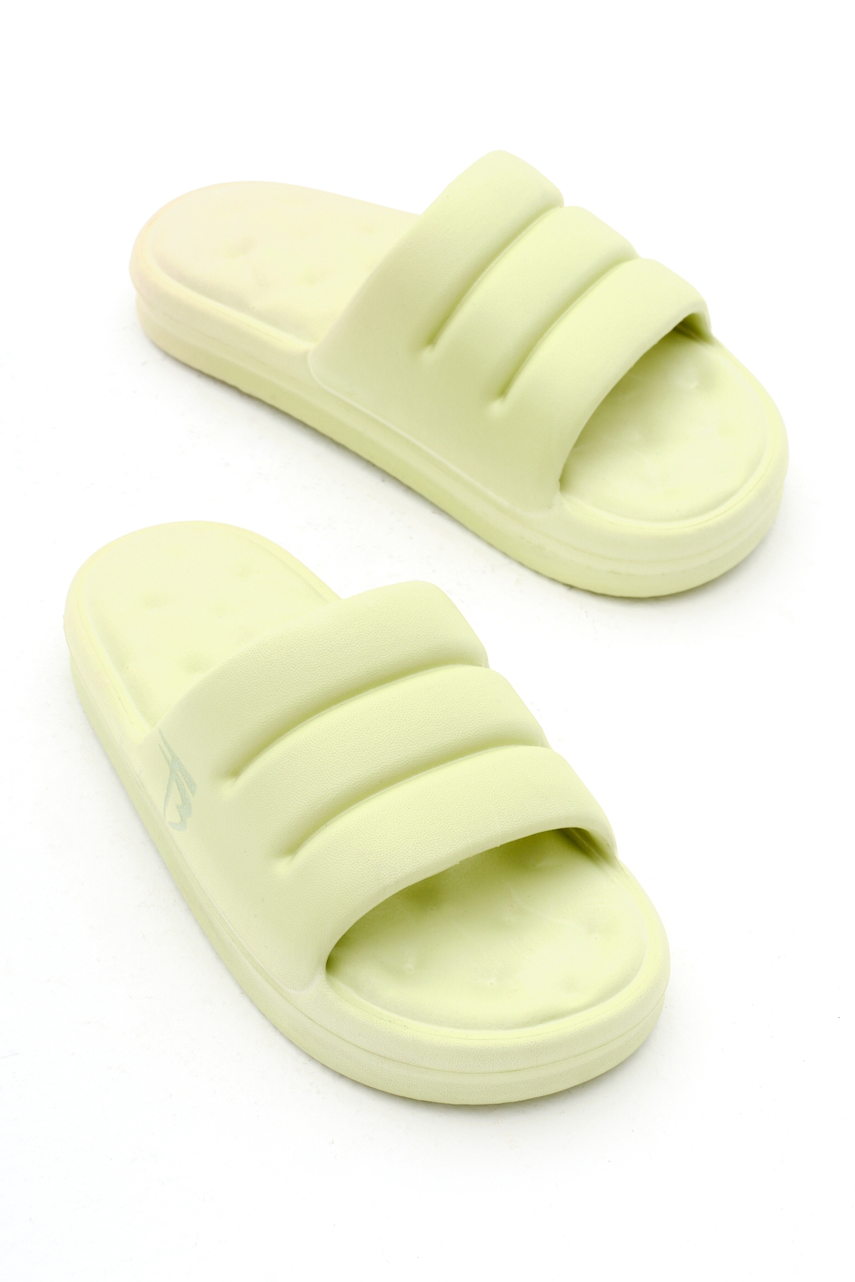 Kadın Çimen Yeşili Rahat Kalıp Dilimli Model Önü Açık Eva Terlik - Görsel 4