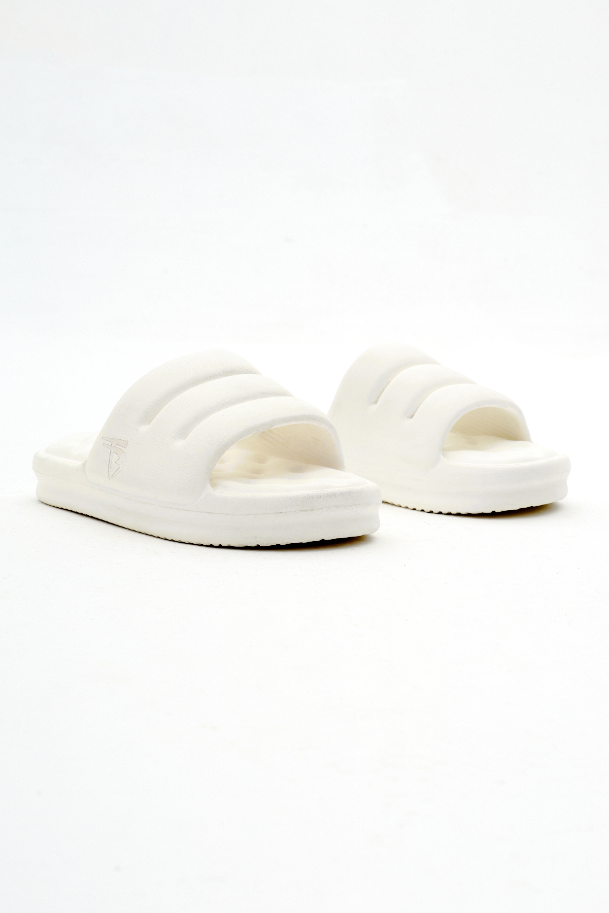 Kadın Beyaz Rahat Kalıp Dilimli Model Önü Açık Eva Terlik - Görsel 4