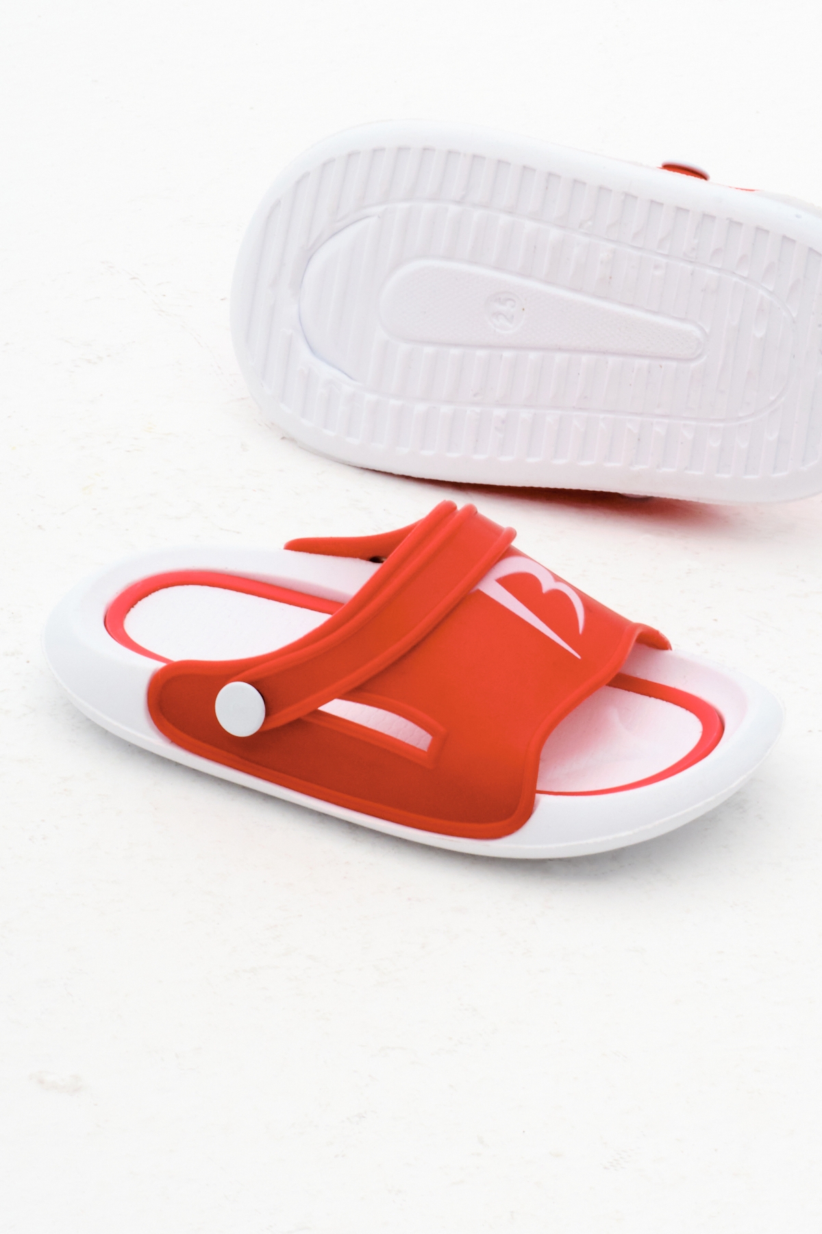 Çocuk Unisex Kırmızı Poli Taban Logolu Terlik - Görsel 6