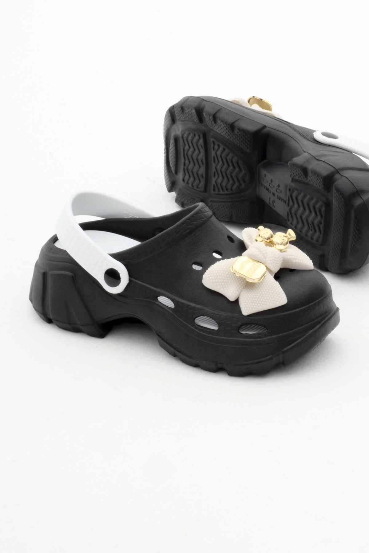 Kadın Siyah Beyaz Çıkartılabilir Taban Fiyonk Tokalı Yüksek Taban Eva Sandalet - Görsel 5