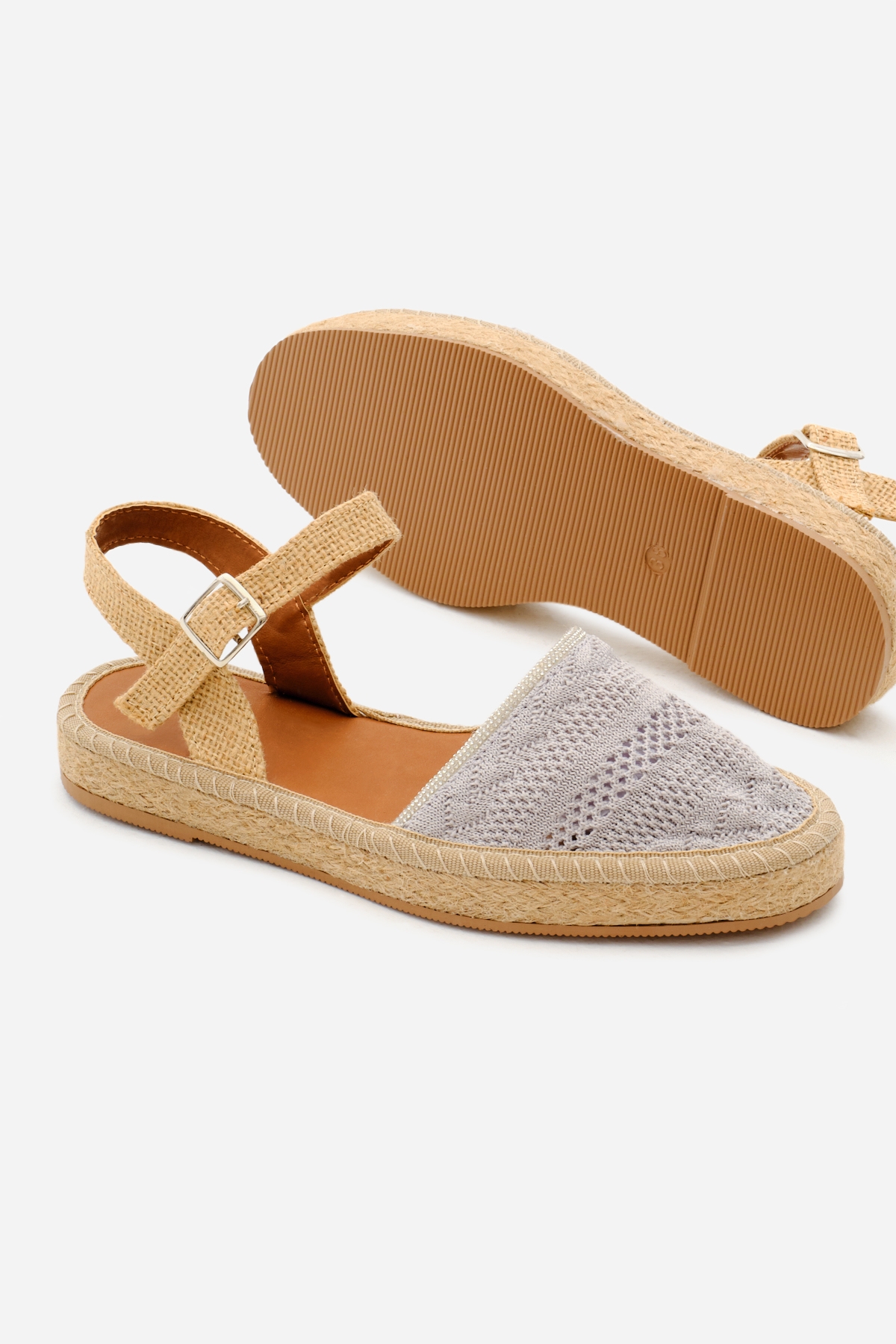 Kadın Gri Önü Kapalı Bilekten Bağlamaı Hasır Triko Sandalet - Görsel 5