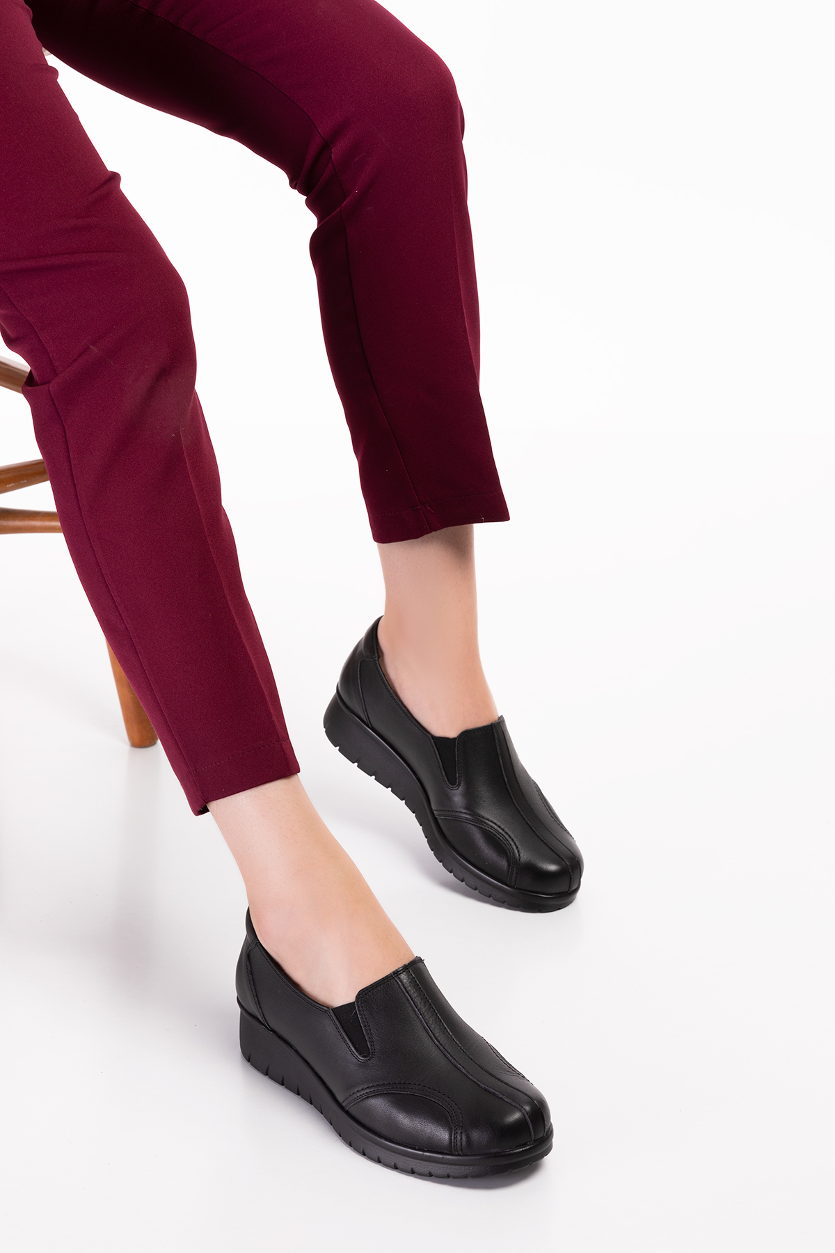 Gondol Hakiki Deri Kadın Kemik Çıkıntısına Özel Ayakkabı elnr.5778 - Görsel 4