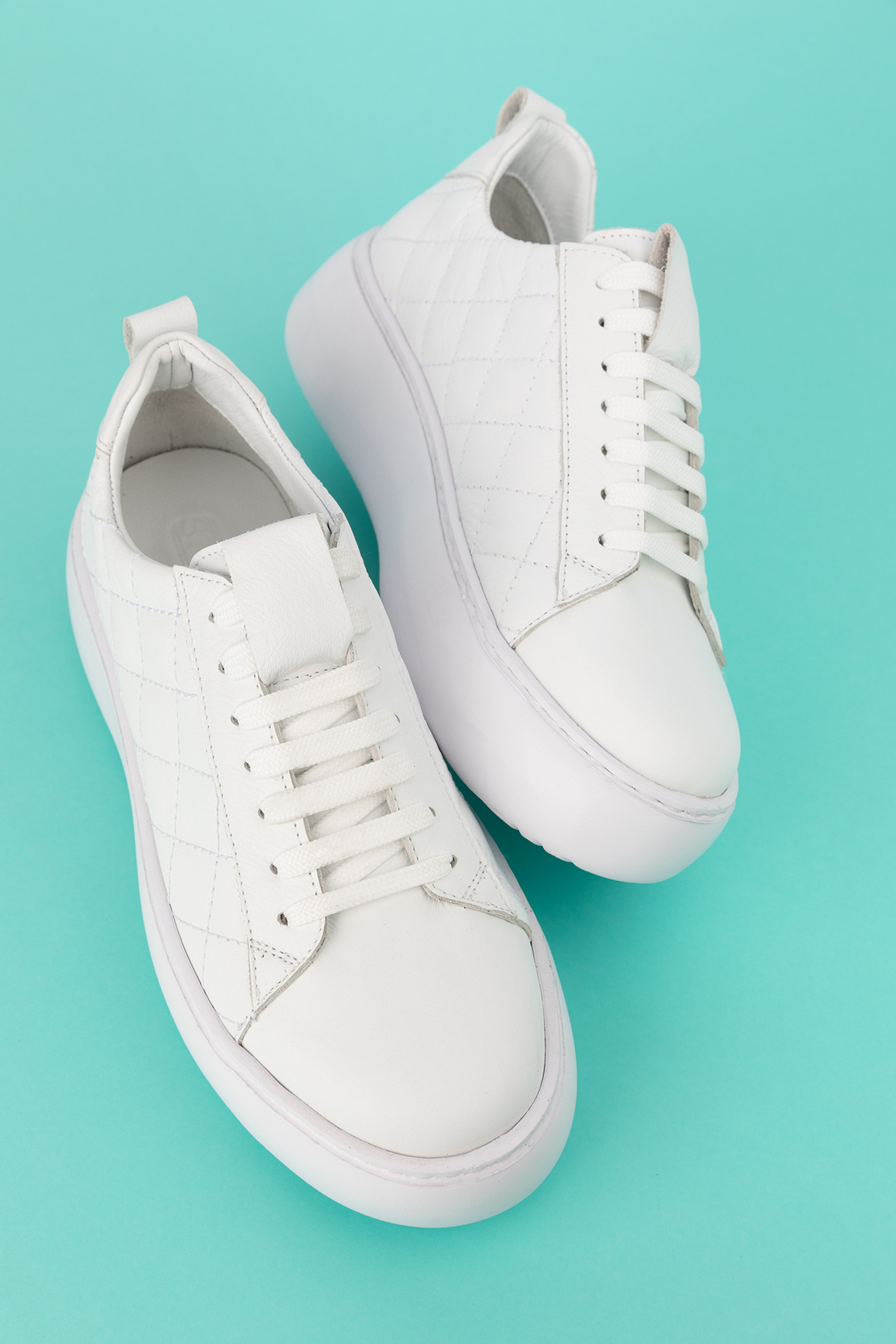 Gondol Hakiki Deri Anatomik Taban Kapitone Detaylı Spor Ayakkabı als.378 - Görsel 4