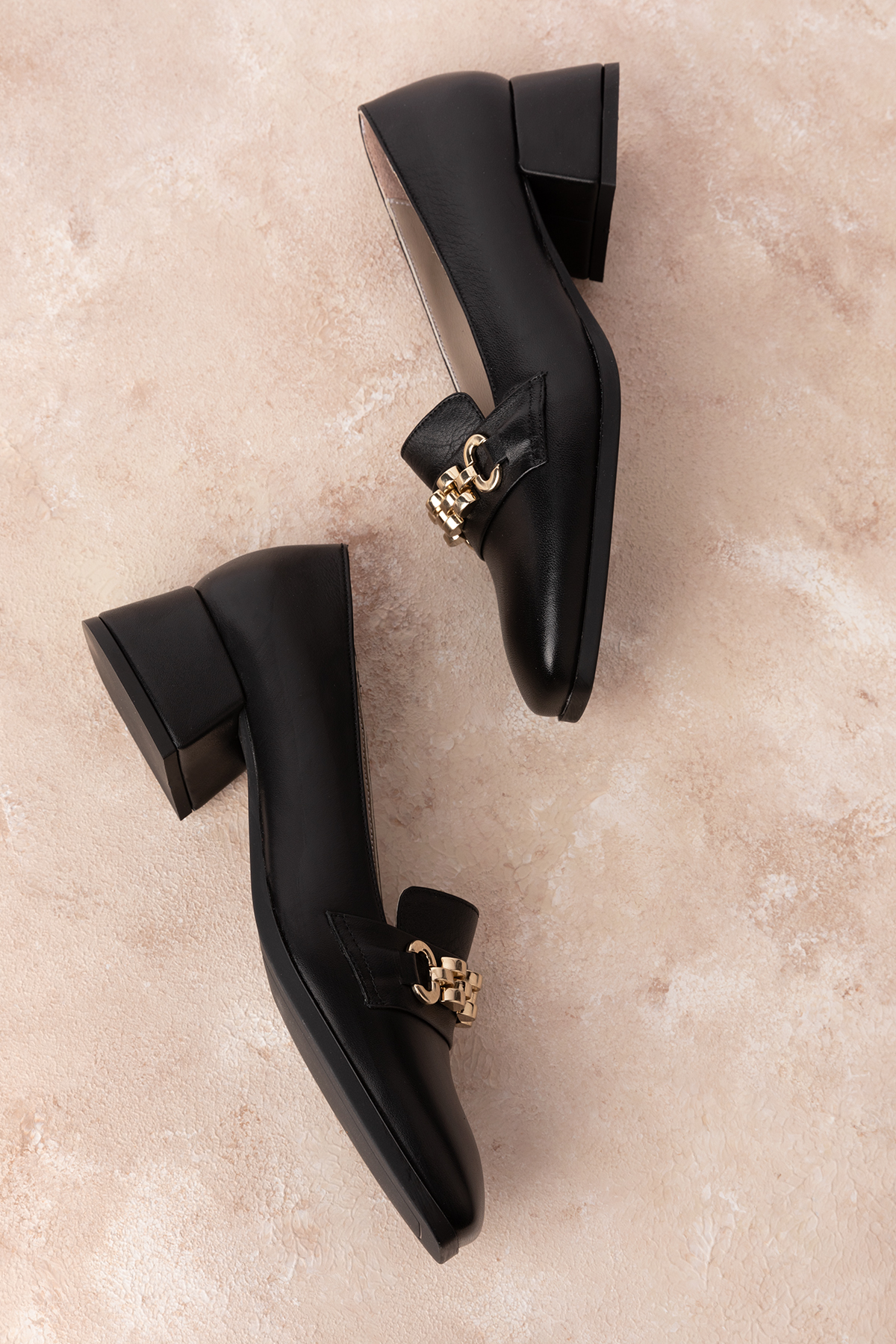 Gondol Hakiki Deri Kısa Topuklu Tokalı Şık Topuklu vdt.143 - Görsel 9