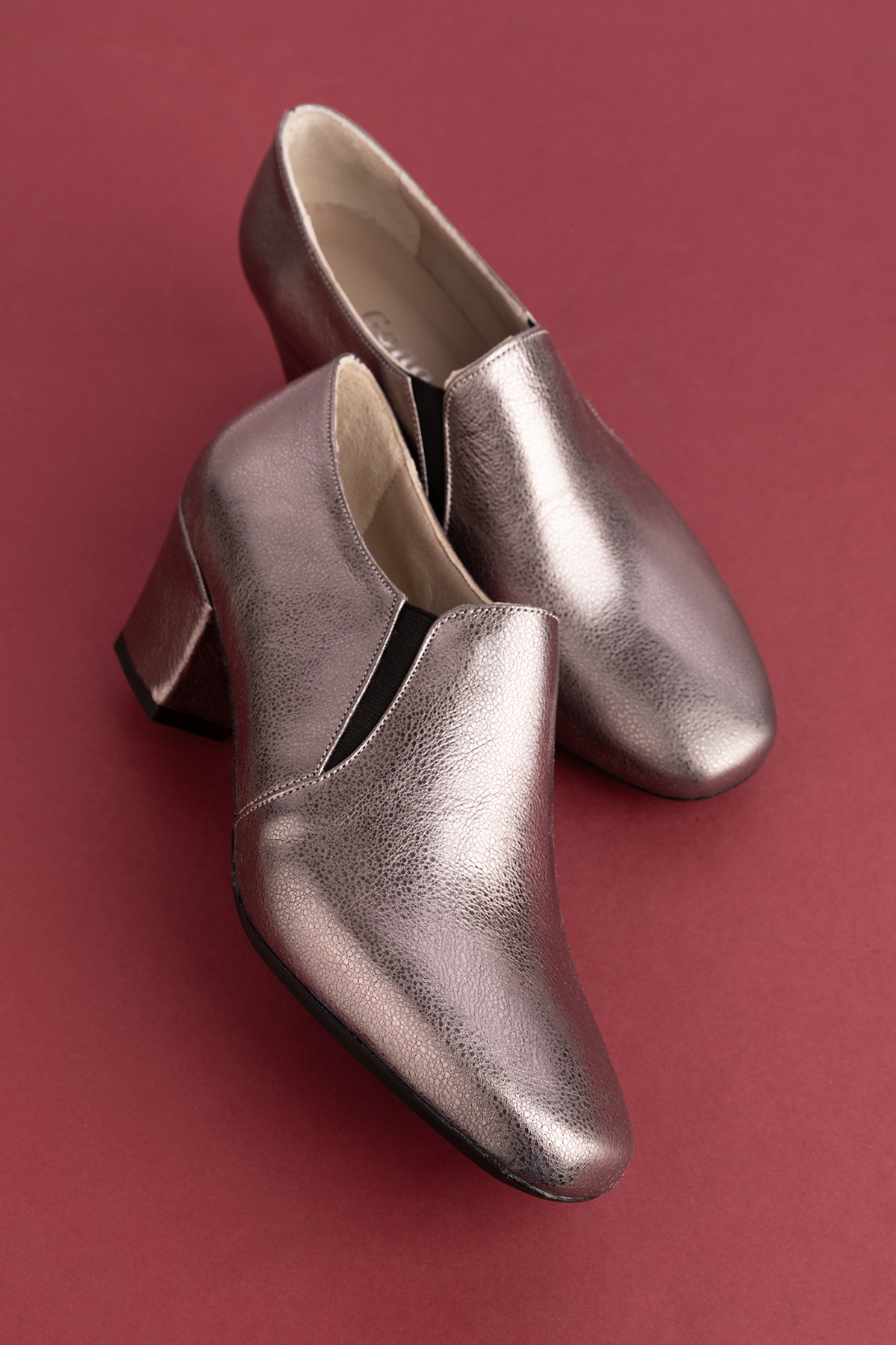 Gondol Hakiki Deri Klasik Orta Boy Topuklu Ayakkabı vdt.62 - Görsel 3