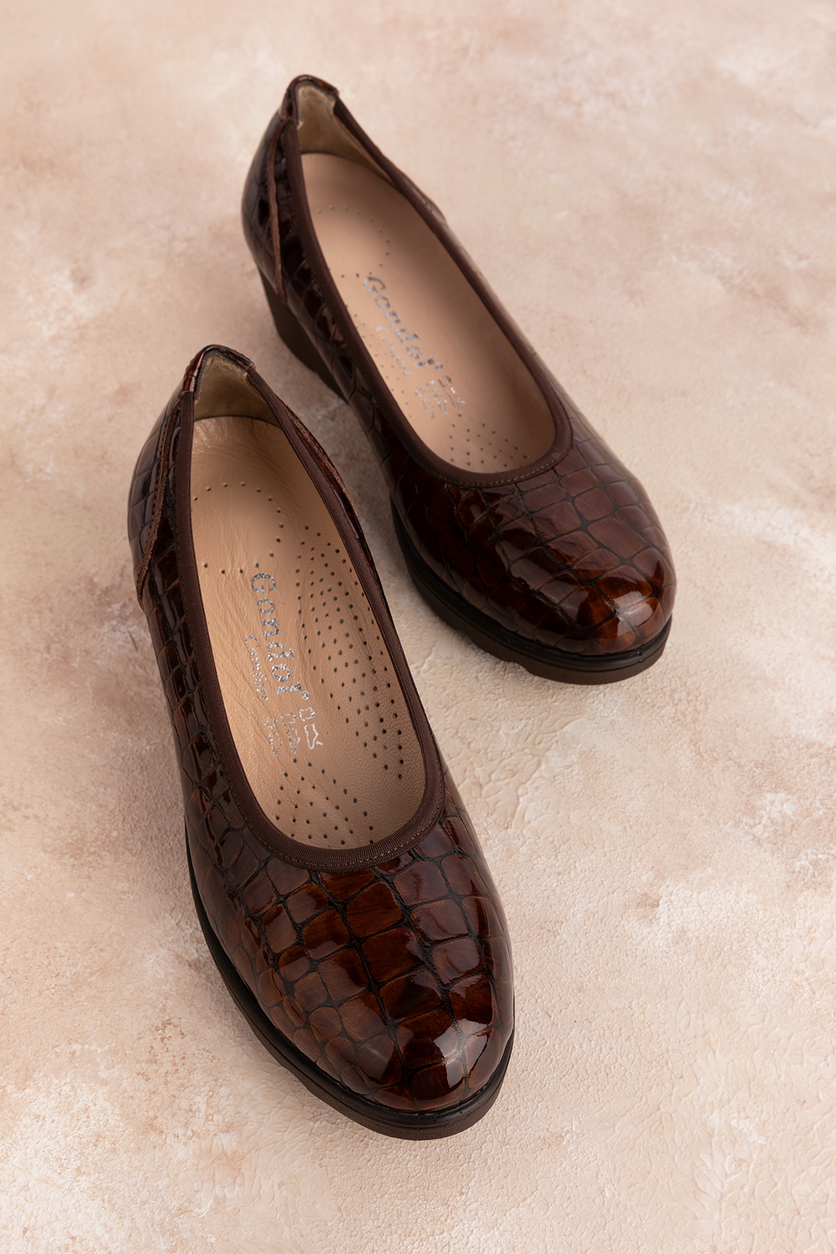 Gondol Hakiki Deri Dolgu Topuk Günlük Anne Ayakkabı ell.6806 - Görsel 3