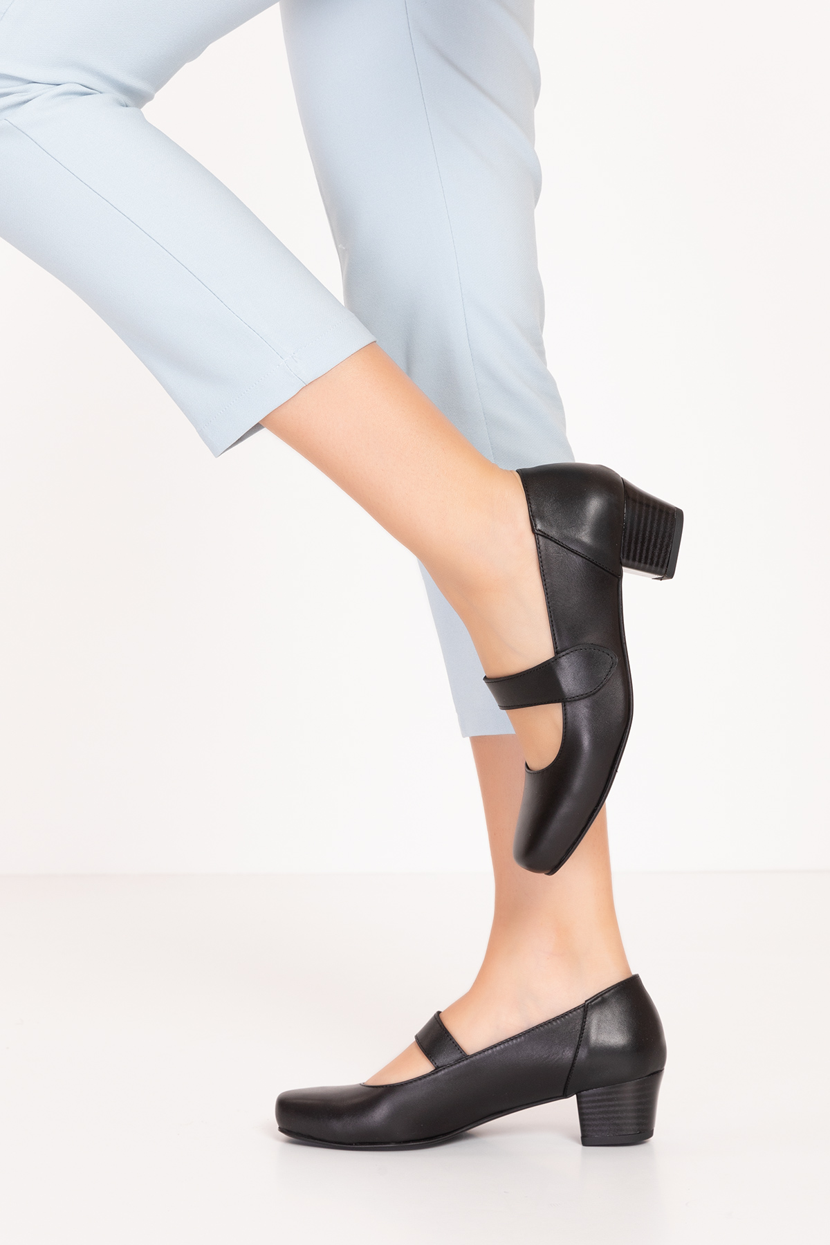 Gondol Hakiki Deri Orta Boy Topuklu Ayakkabı okn.5050 - Görsel 3