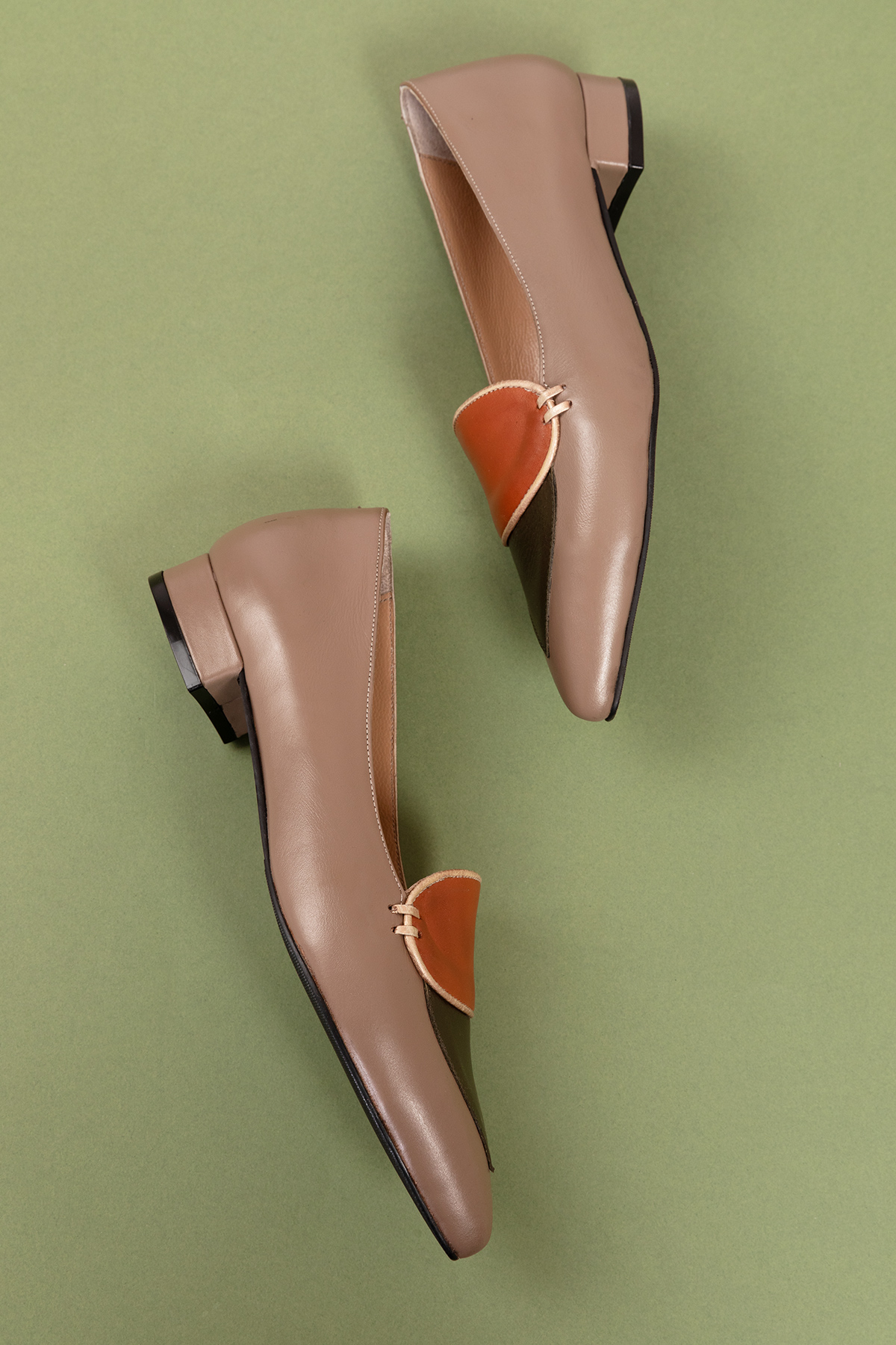 Gondol Hakiki Deri Sivri Burunlu Kısa Topuklu Ayakkabı ast.8425 - Görsel 5