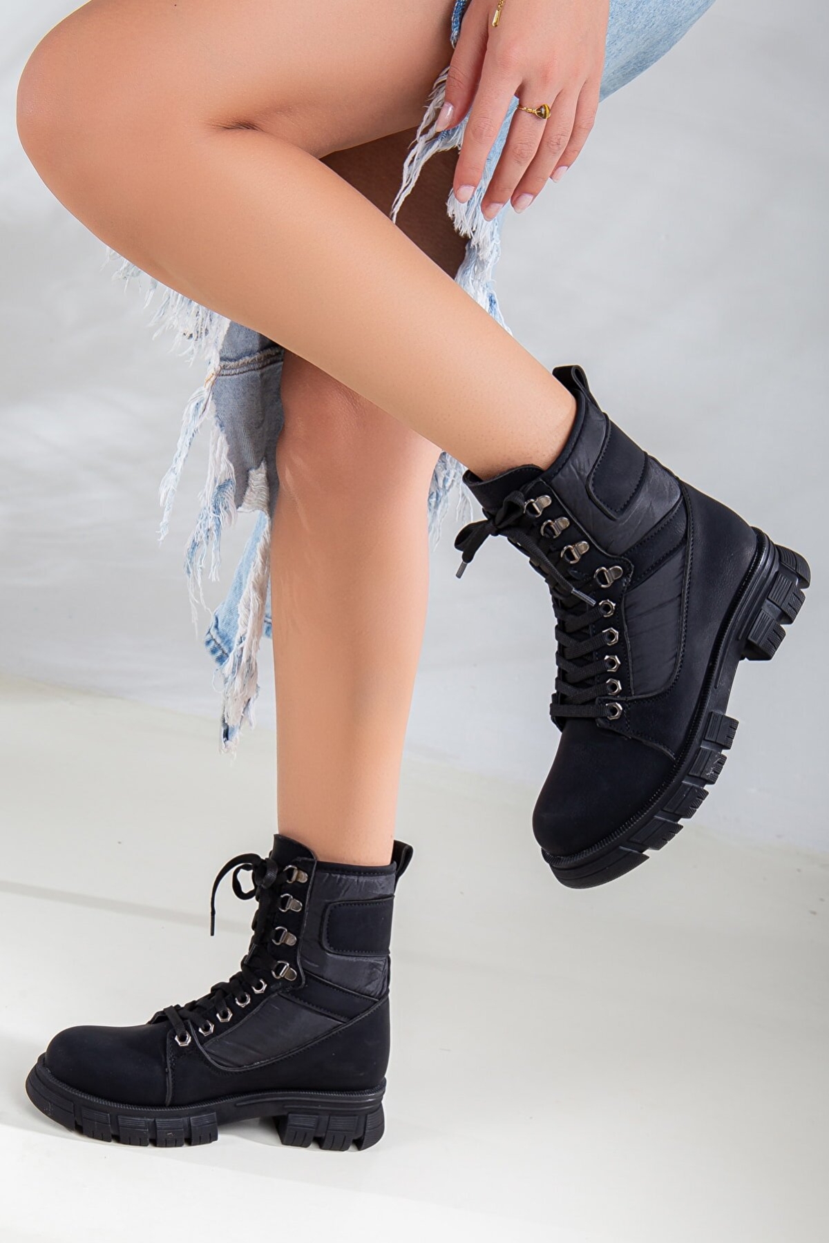 Çadır Kumaş Kadın Postal Bot - Görsel 5