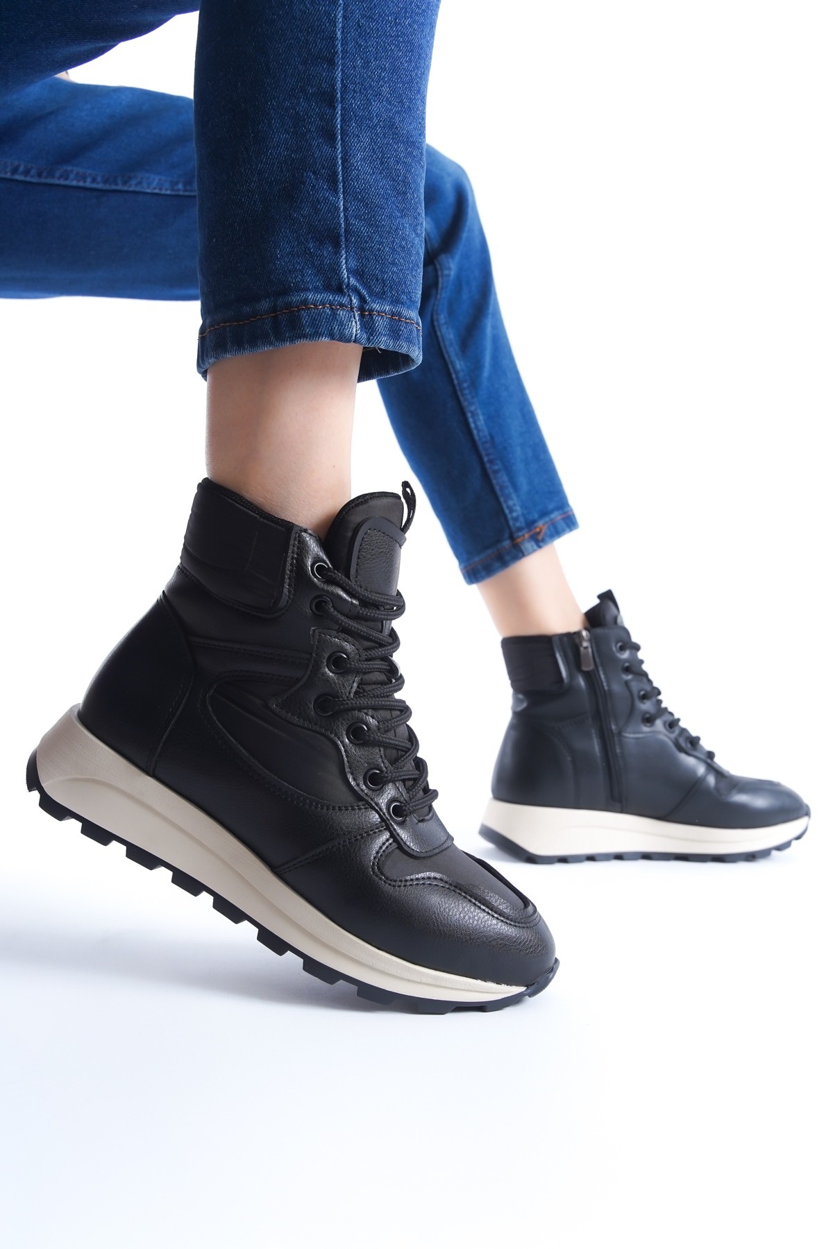 Misref Siyah Günlük Hafif Rahat Spor Bot - Görsel 2