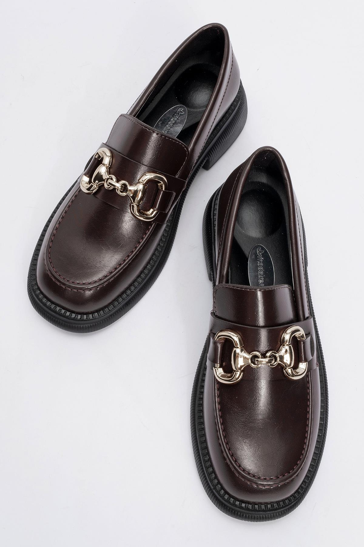 Tokalı Kaydırmaz Kadın Günlük Ayakkabı BORDO KIRIŞIK - Görsel 6