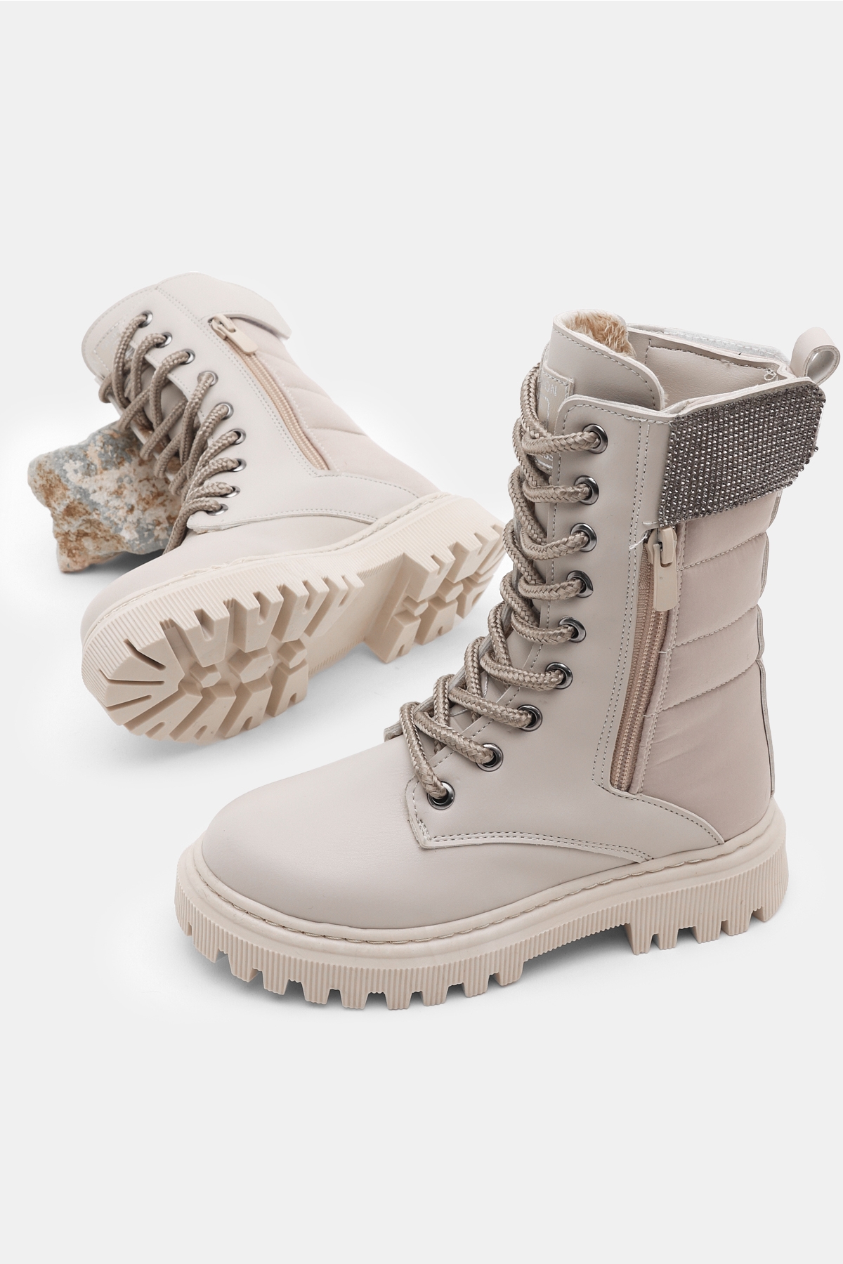 Kız Çocuk Bej Cilt Termo Taban Taş Detaylı Fermuarlı ve Bağcıklı Cırtlı Bot - Görsel 5