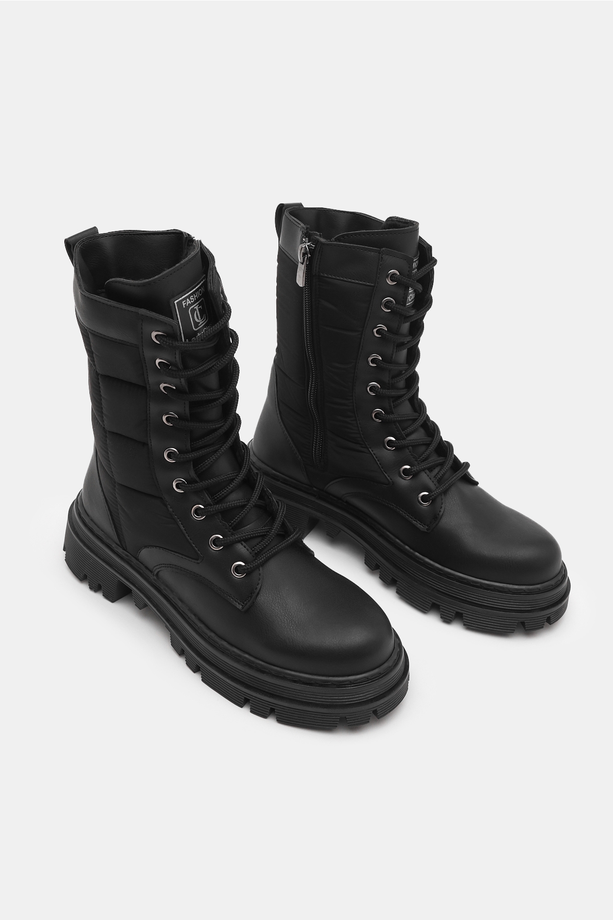 Kadın Siyah Cilt Termo Taban Nakışlı Karo Desenli Bağcıklı ve Fermuarlı Bot - Görsel 4