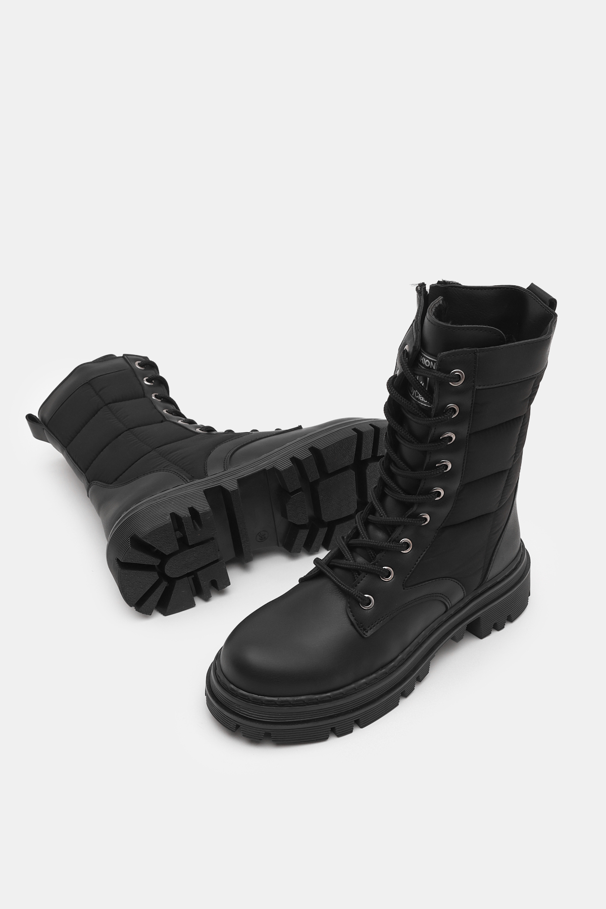 Kadın Siyah Cilt Termo Taban Nakışlı Karo Desenli Bağcıklı ve Fermuarlı Bot - Görsel 5