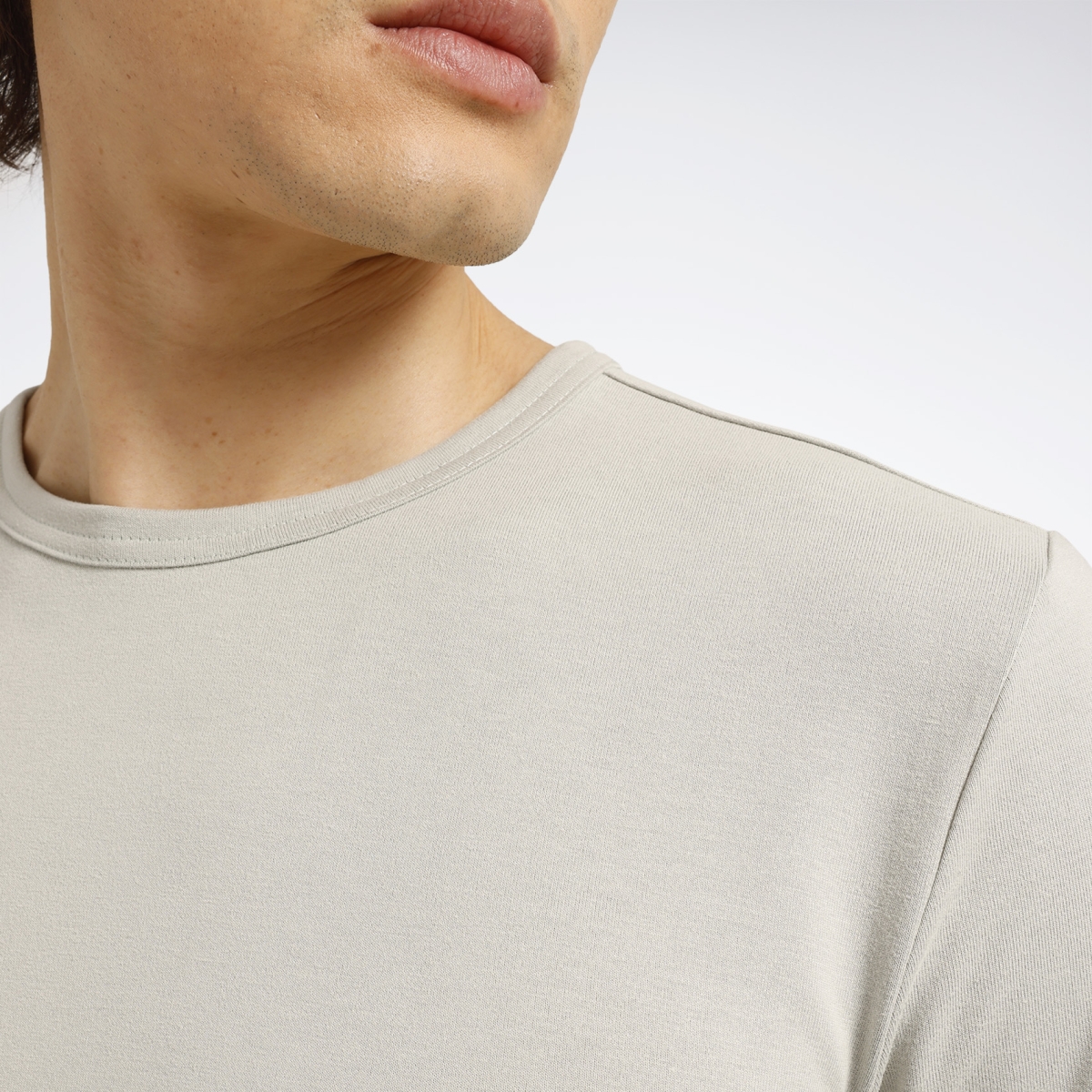 Reebok RBK-CHILL+ SS TEE GRI Erkek Kısa Kol T-Shirt