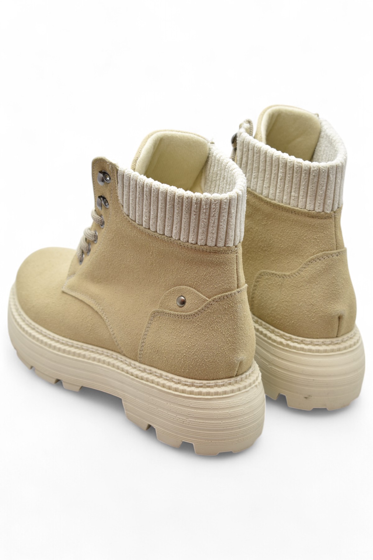 778 Günlük Bağcıklı Fermuarlı Kadın Bot Ayakkabı Kışlık Bayan Bot Nubuk Malzeme - Görsel 4