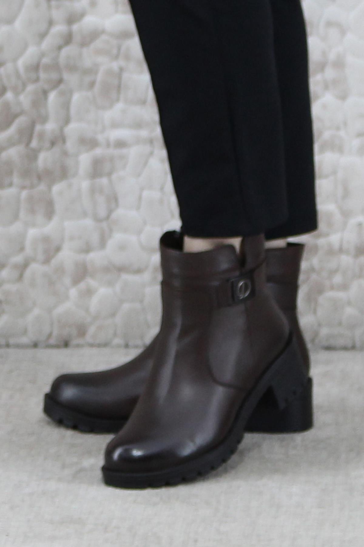 32822 Kahve Orijinal Hakiki Deri İçi Kürklü Kaymaz Taban Kadın Bot - Görsel 4