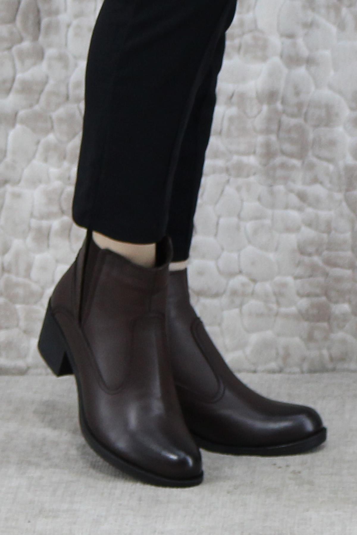 42835 Kahve Orijinal Hakiki Deri Sıcak Astar Kaymaz Taban Kadın Bot - Görsel 3