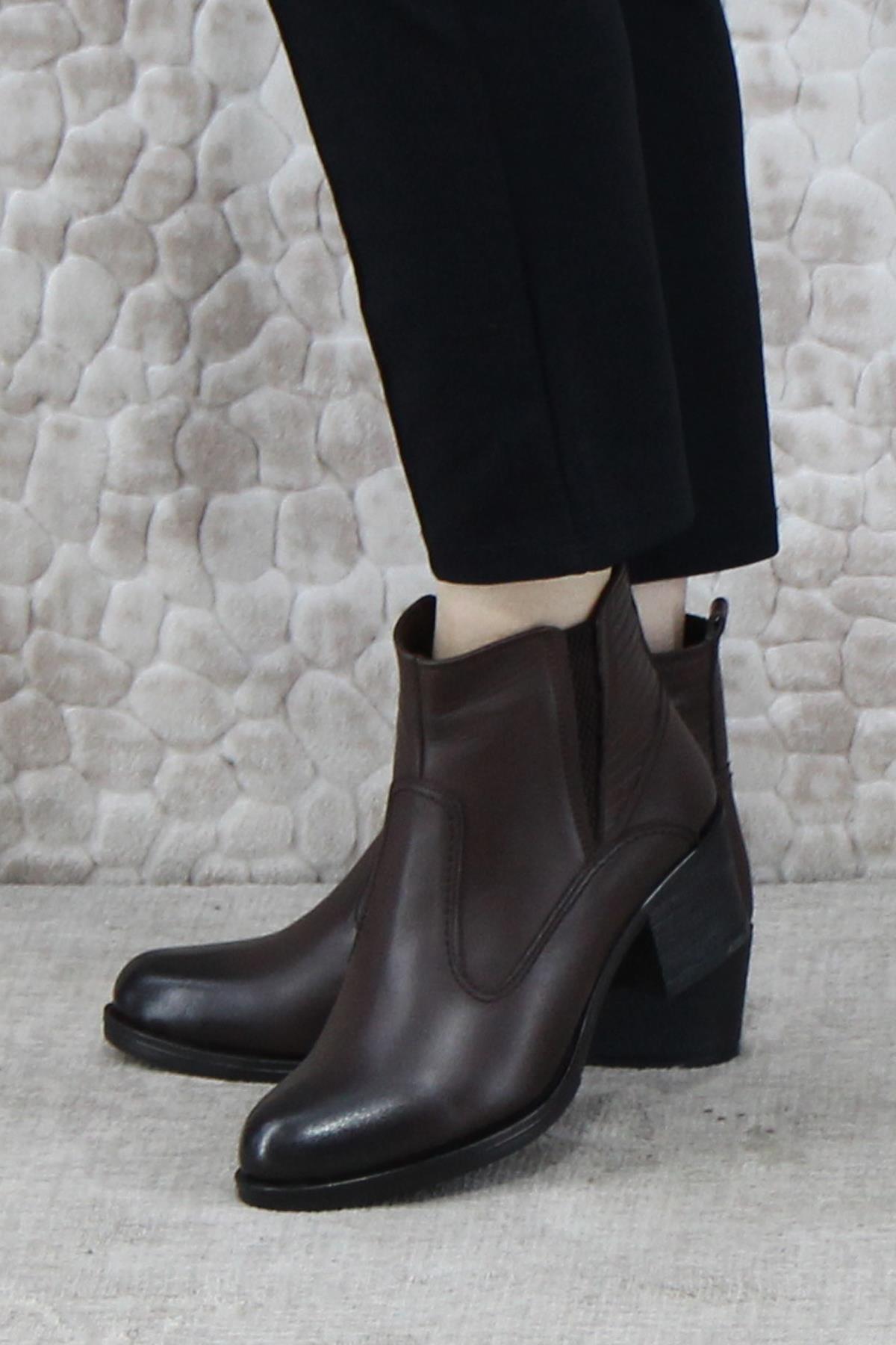 42835 Kahve Orijinal Hakiki Deri Sıcak Astar Kaymaz Taban Kadın Bot - Görsel 4
