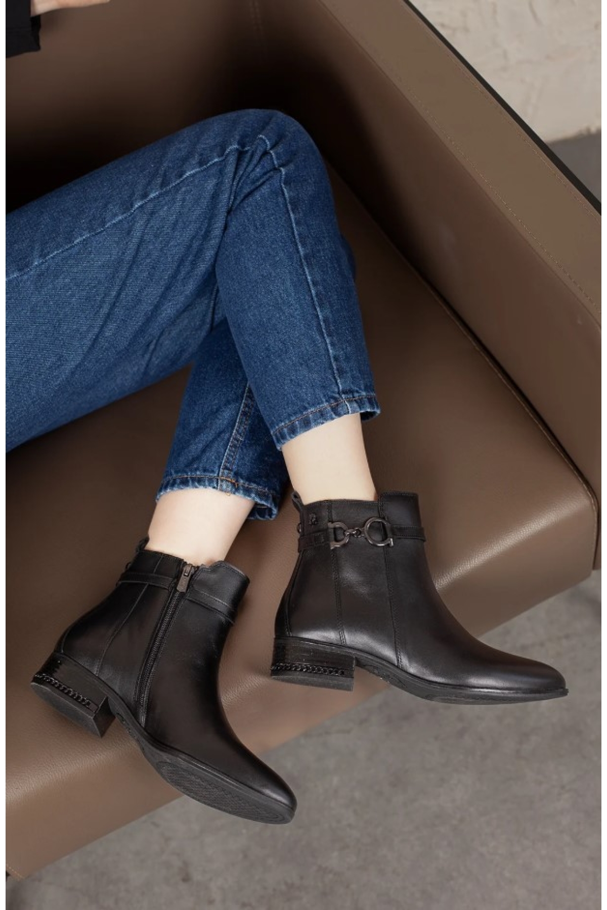 Semin Hakiki Deri Düz Kaymaz Taban Ortopedik Kadın Bot - Görsel 2