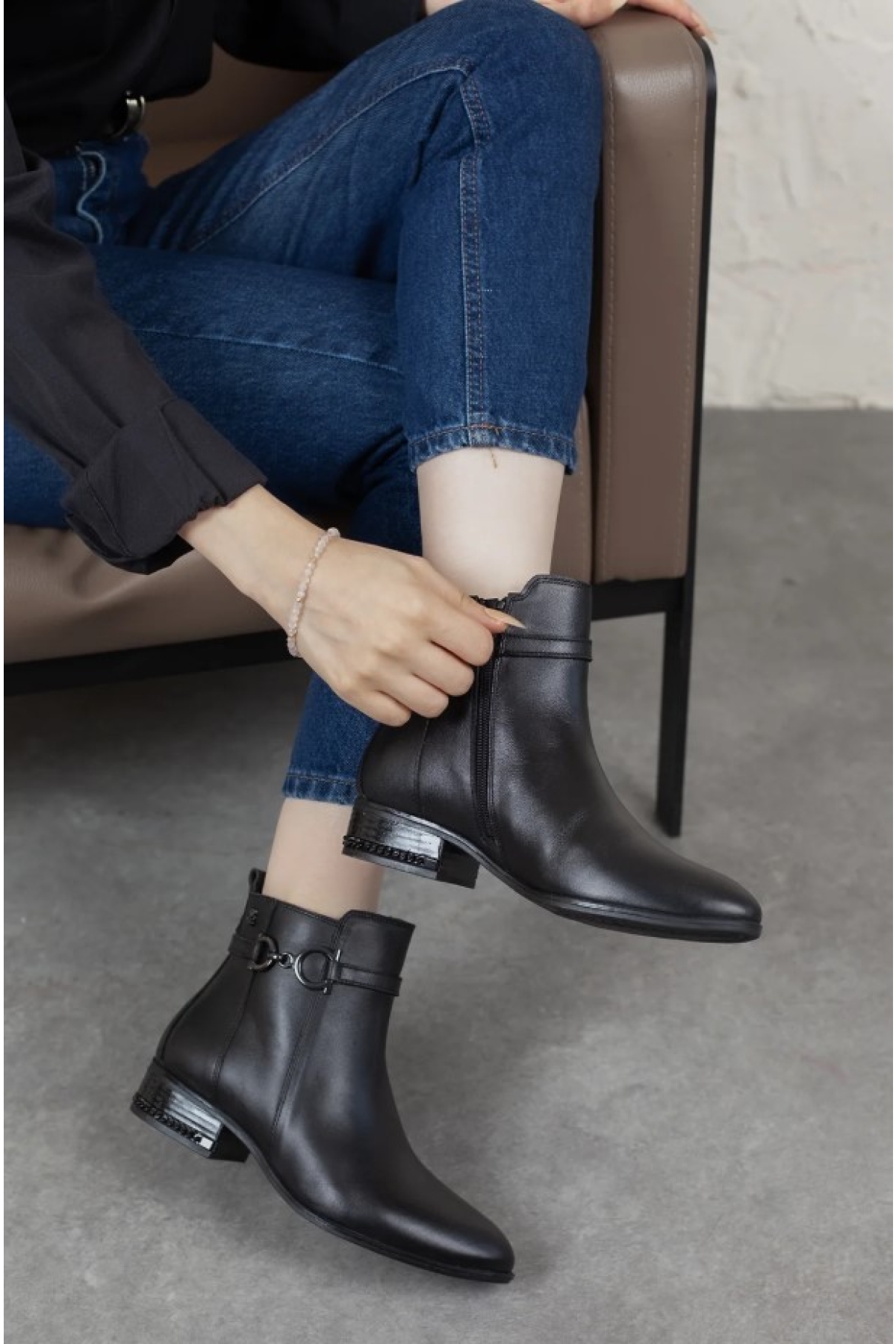 Semin Hakiki Deri Düz Kaymaz Taban Ortopedik Kadın Bot - Görsel 6