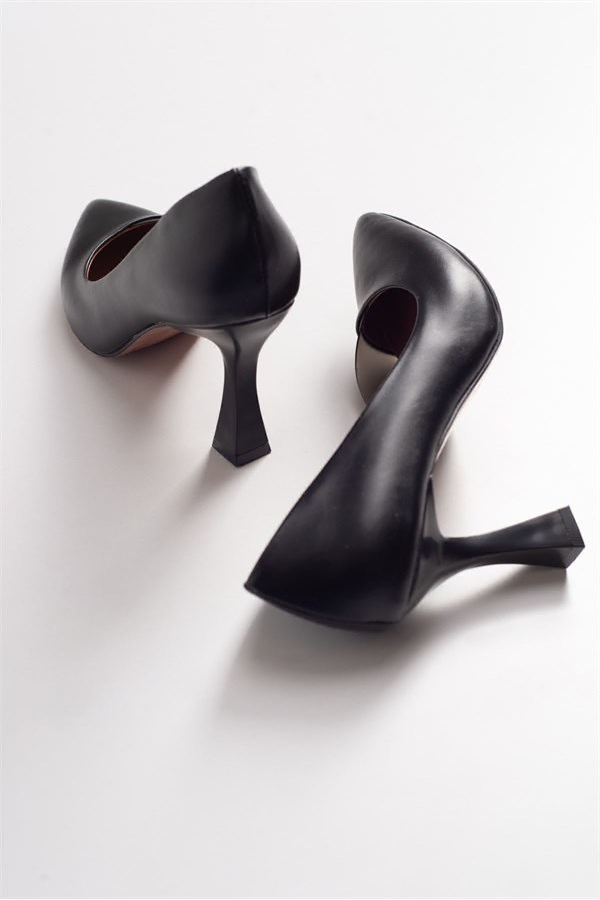 New Angel 653 Kadın Şeffaf Detaylı Klasik Stiletto - Görsel 3