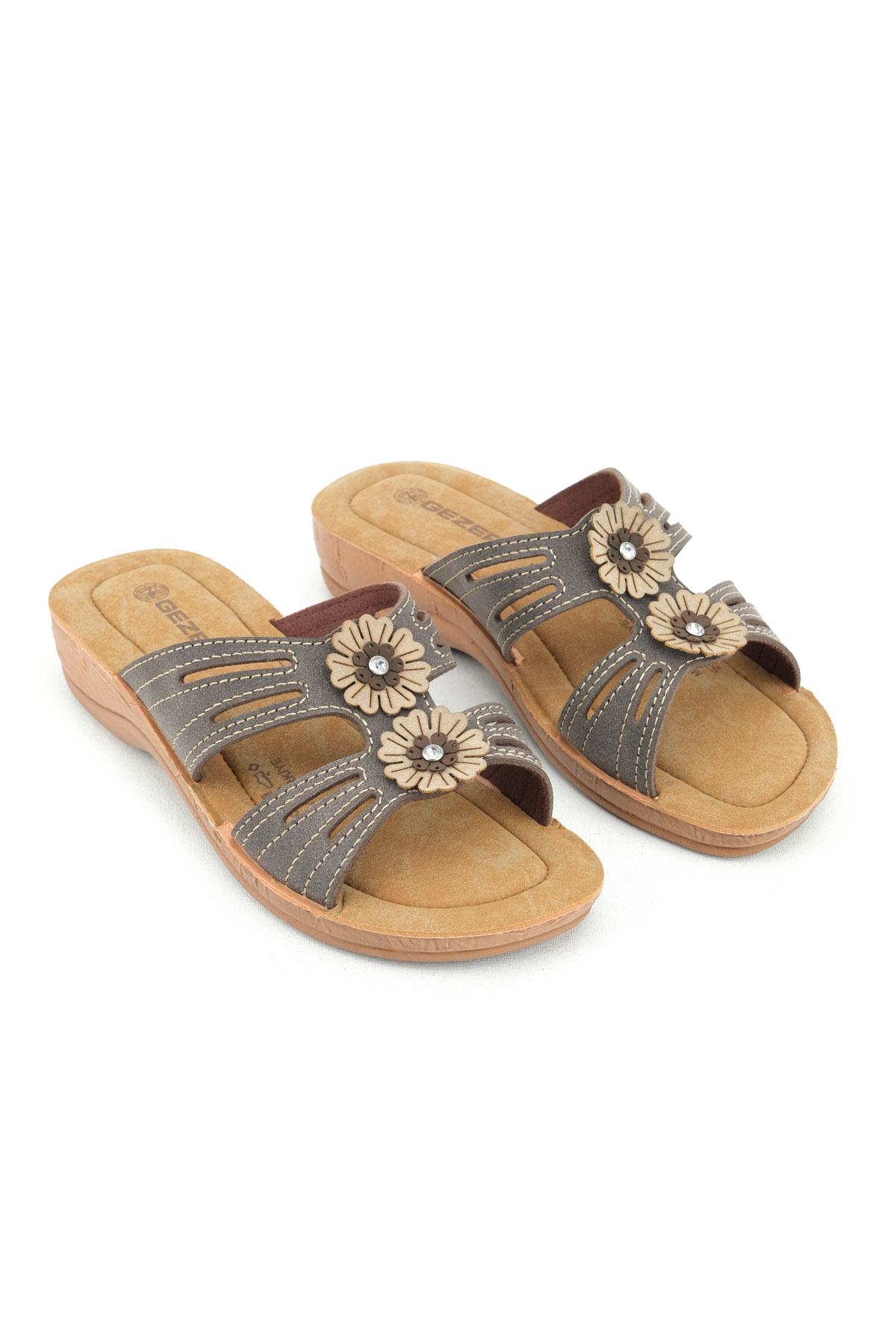 Kadın Yazlık Tasarım Suni Deri Terlik - Görsel 4