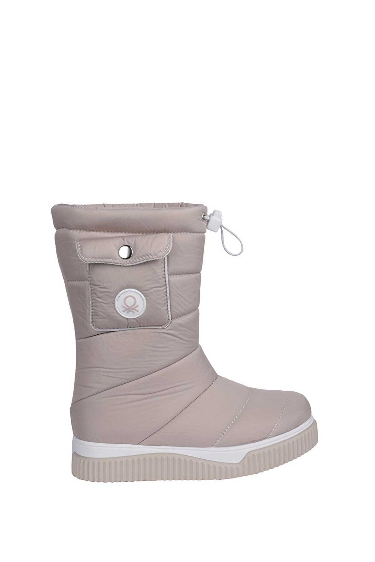 Kadın Bot - Görsel 2