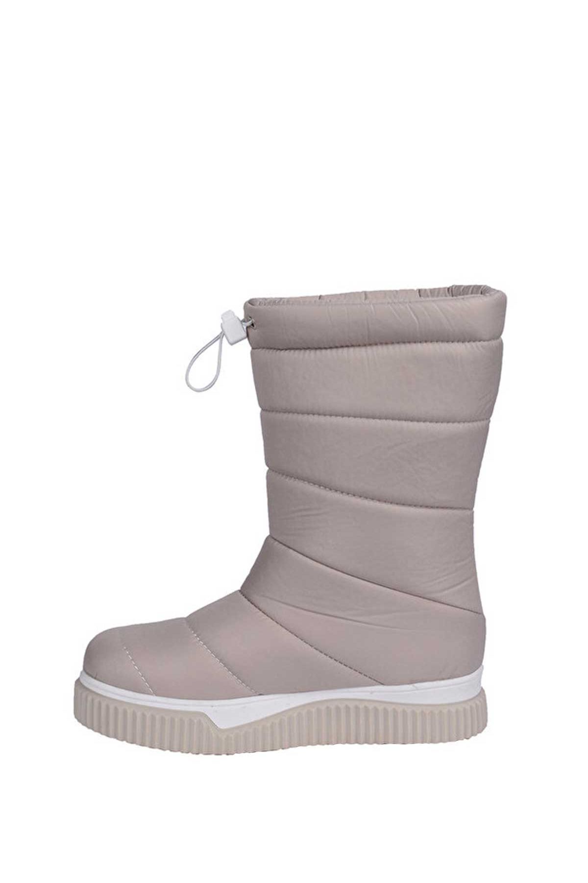 Kadın Bot - Görsel 4