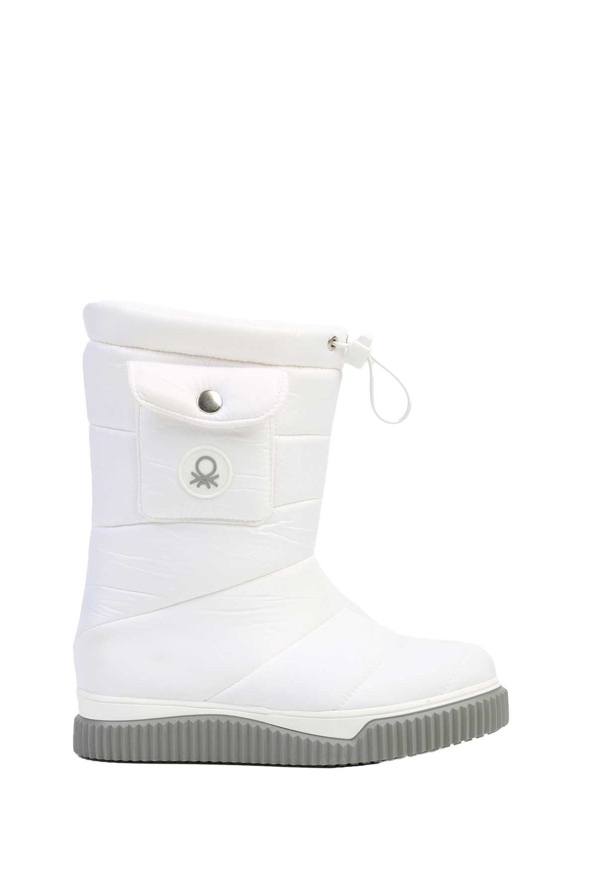 Kadın Bot - Görsel 2