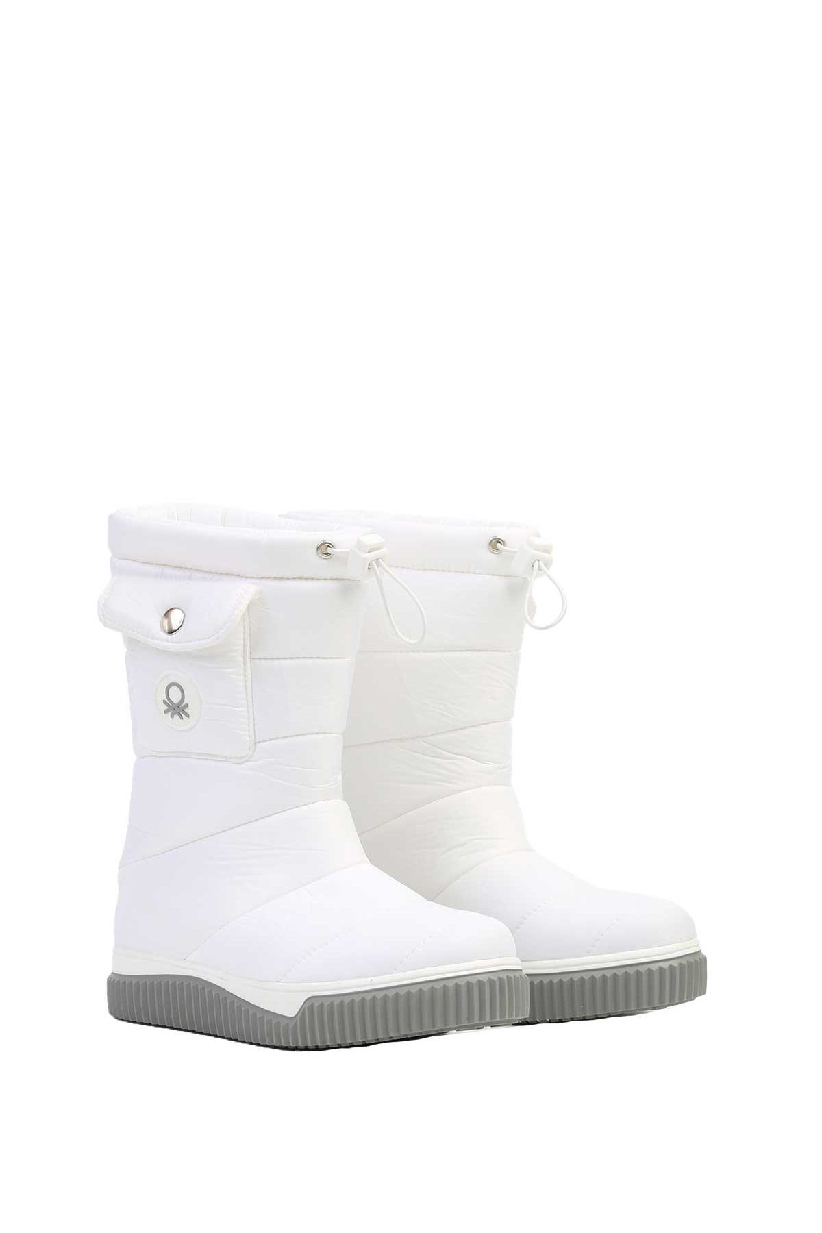 Kadın Bot - Görsel 3