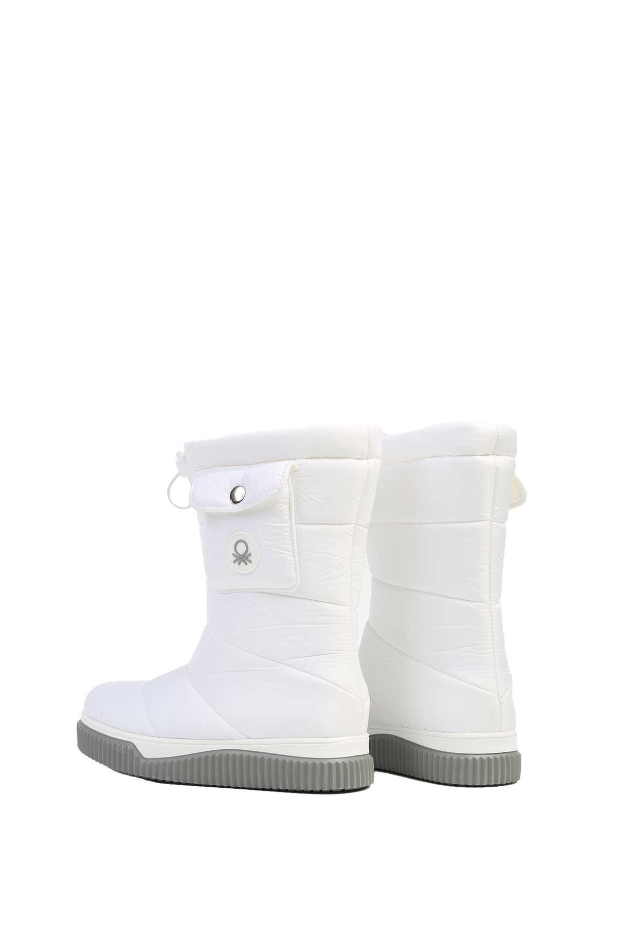 Kadın Bot - Görsel 4