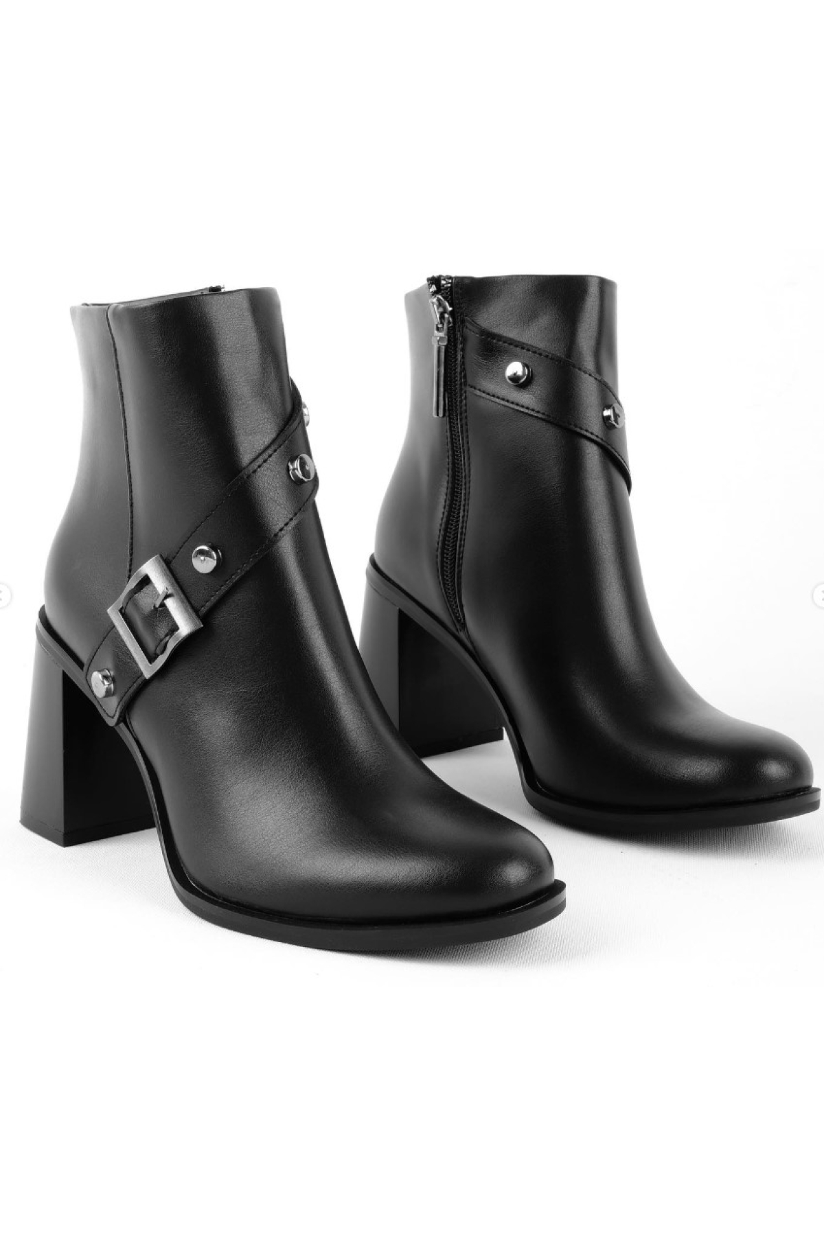 Kemer Toka Detaylı Topuklu Kadın Bot - Görsel 3