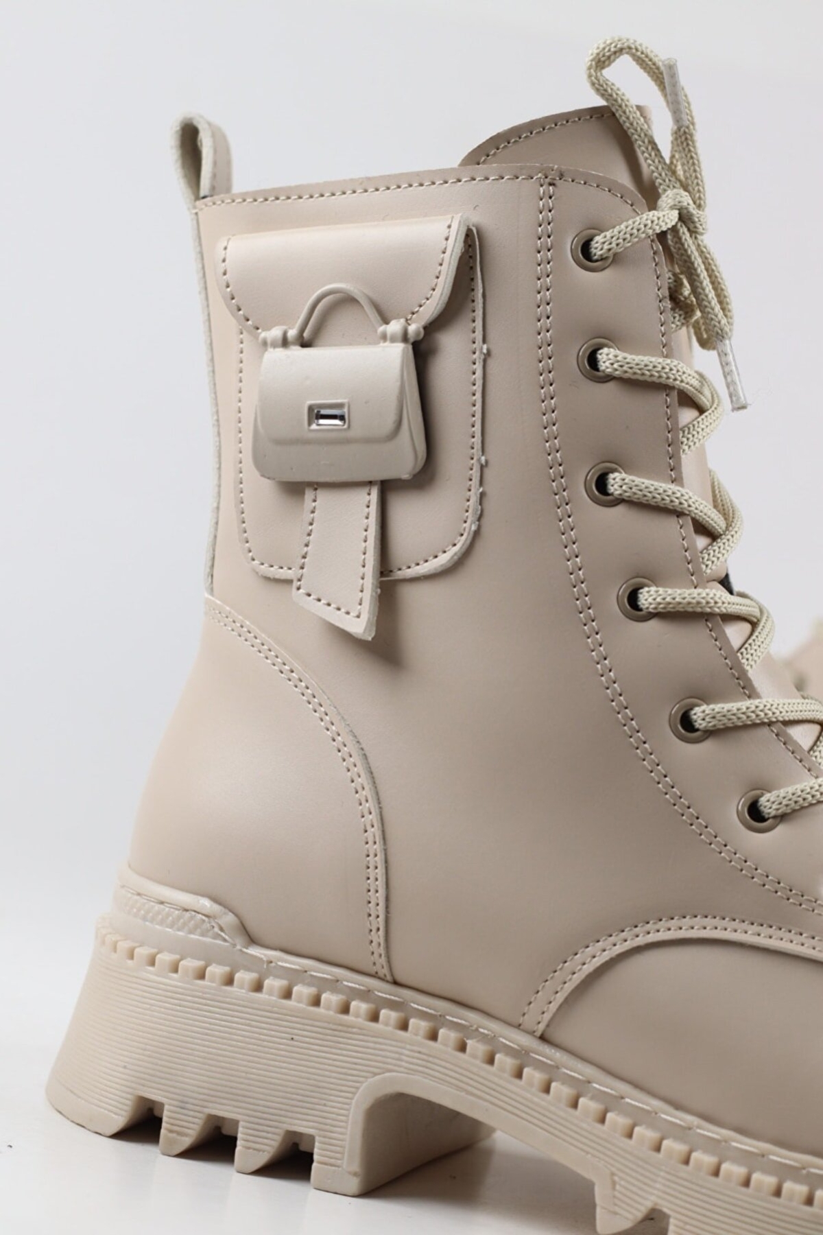 Çanta Dekolteli Kadın Postal Bot - Görsel 4