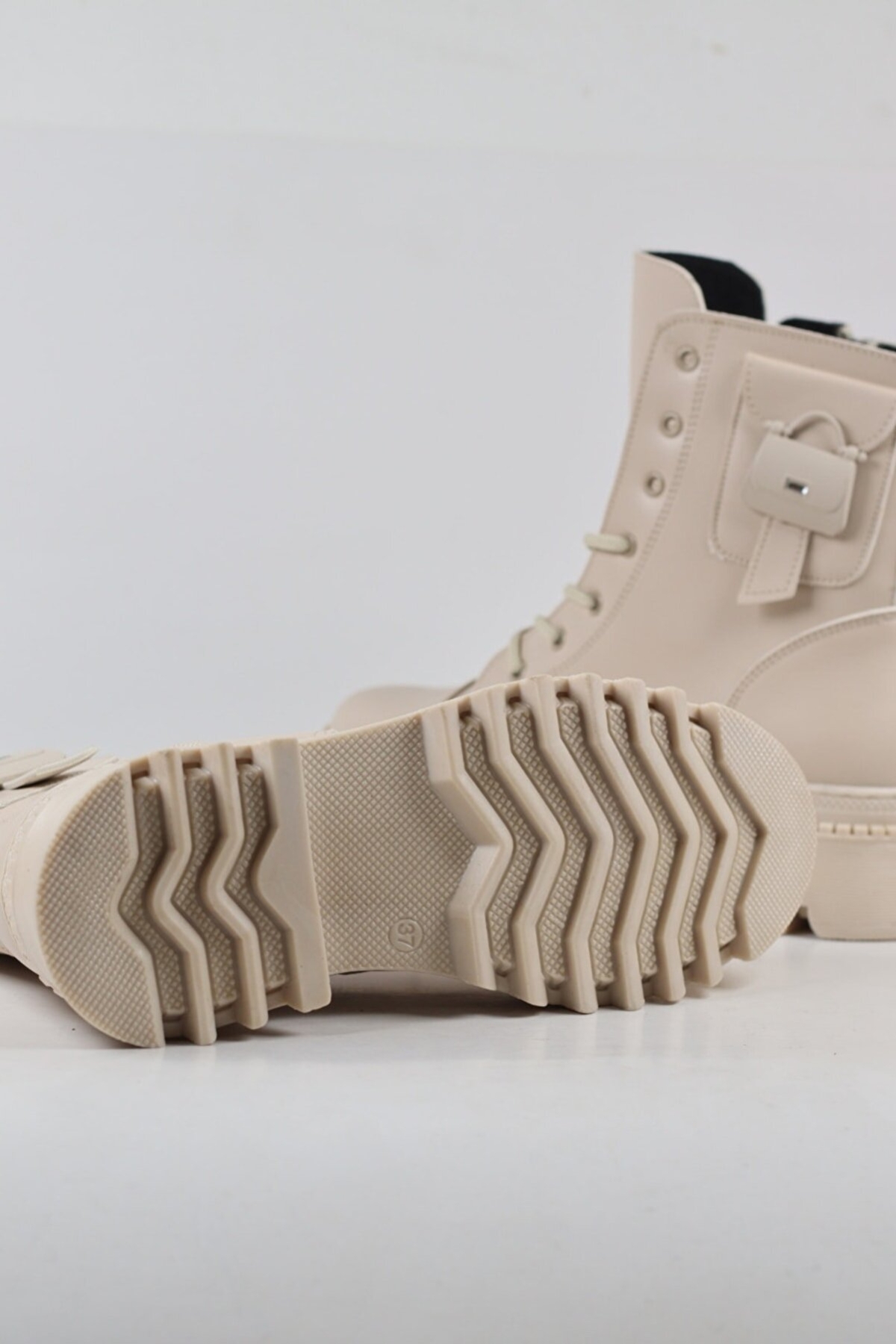 Çanta Dekolteli Kadın Postal Bot - Görsel 8