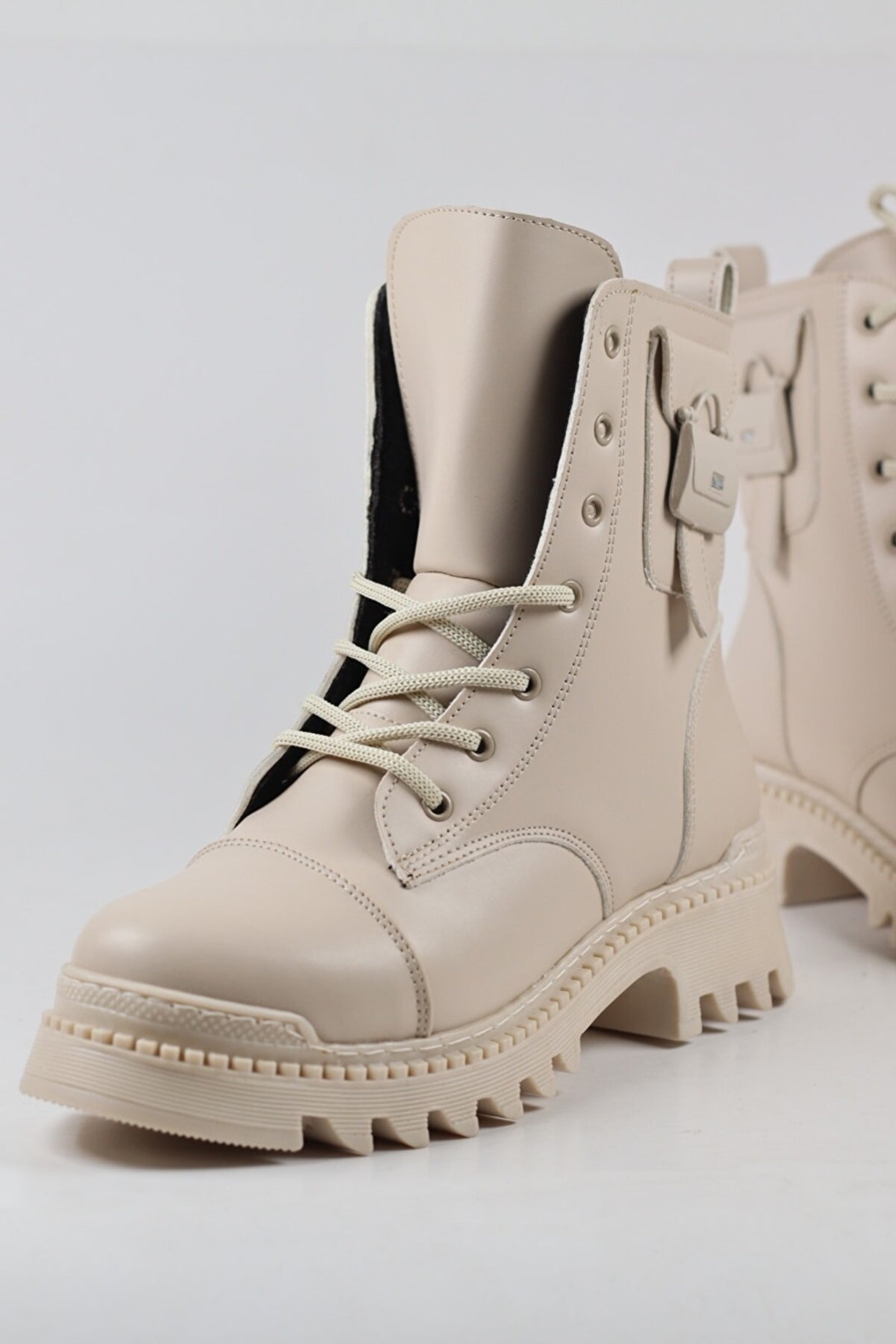 Çanta Dekolteli Kadın Postal Bot - Görsel 9