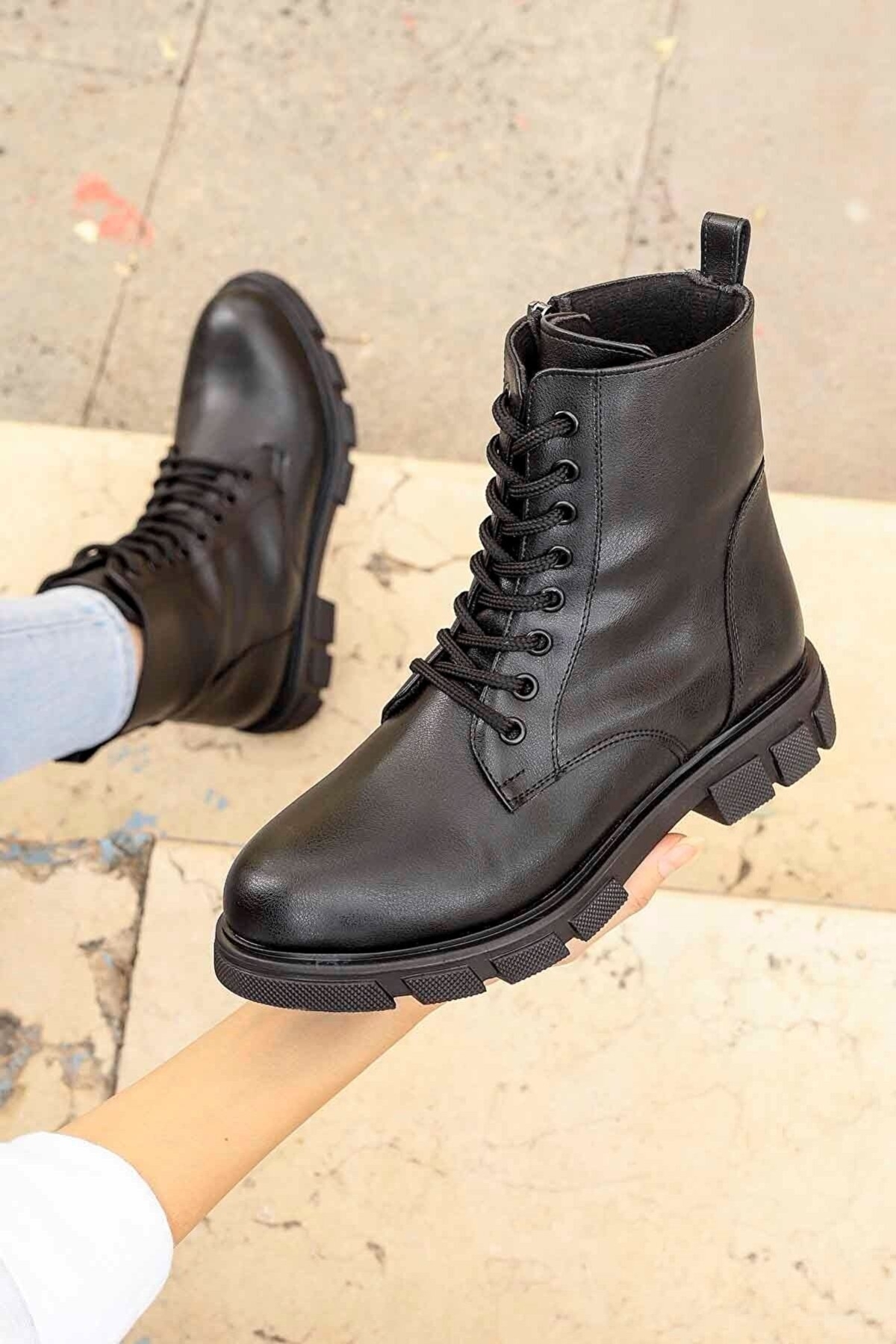 Kadın Postal Bot - Görsel 3